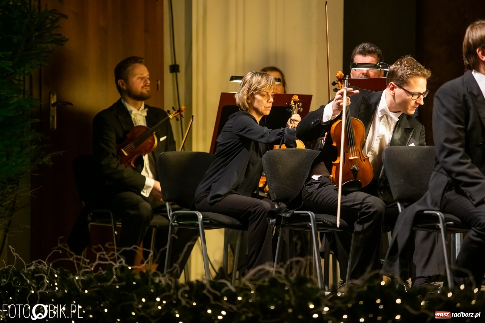 Zdjęcie w galerii na portalu naszraciborz.pl: Koncert noworoczny w RCK. Zapraszali starosta i prezydent wiadomości z regionu