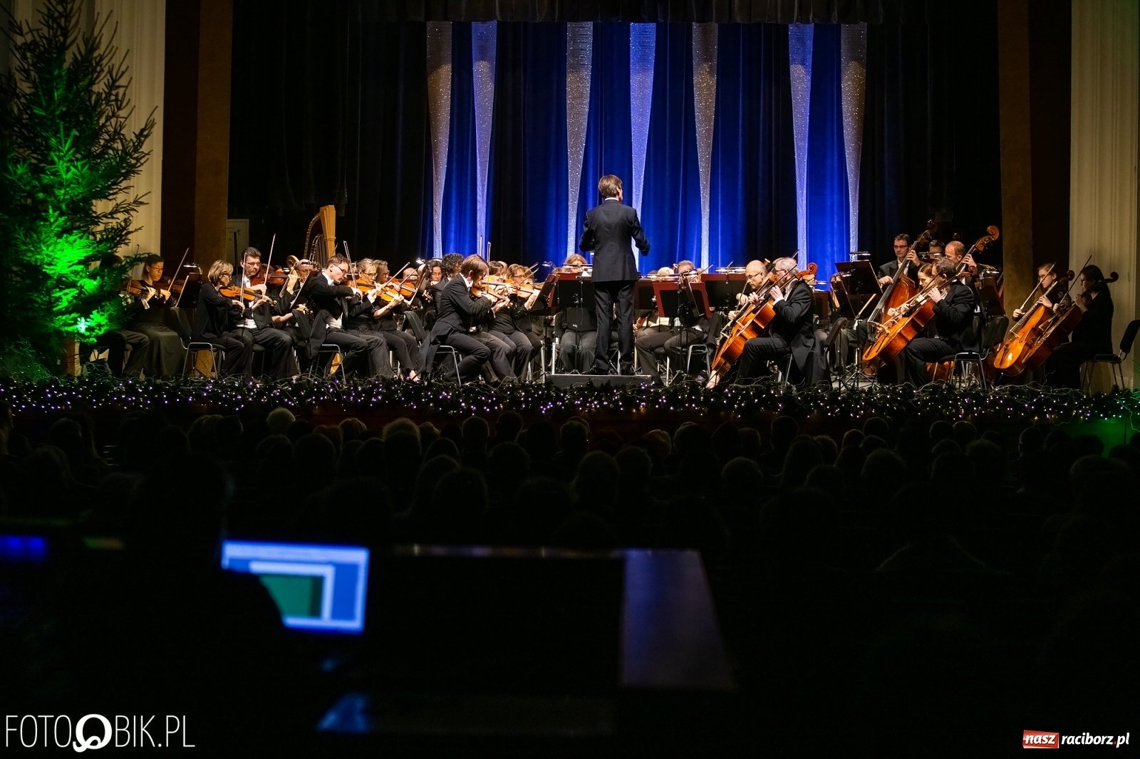 Zdjęcie w galerii na portalu naszraciborz.pl: Koncert noworoczny w RCK. Zapraszali starosta i prezydent wiadomości z regionu