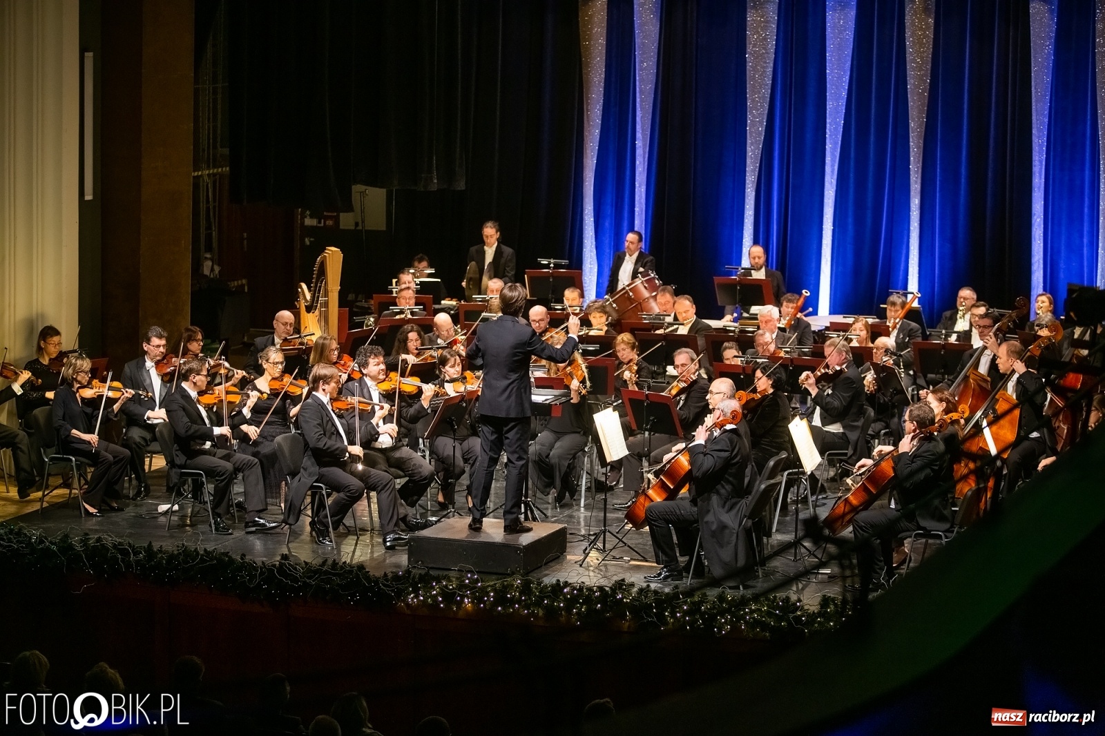Zdjęcie w galerii na portalu naszraciborz.pl: Koncert noworoczny w RCK. Zapraszali starosta i prezydent wiadomości z regionu