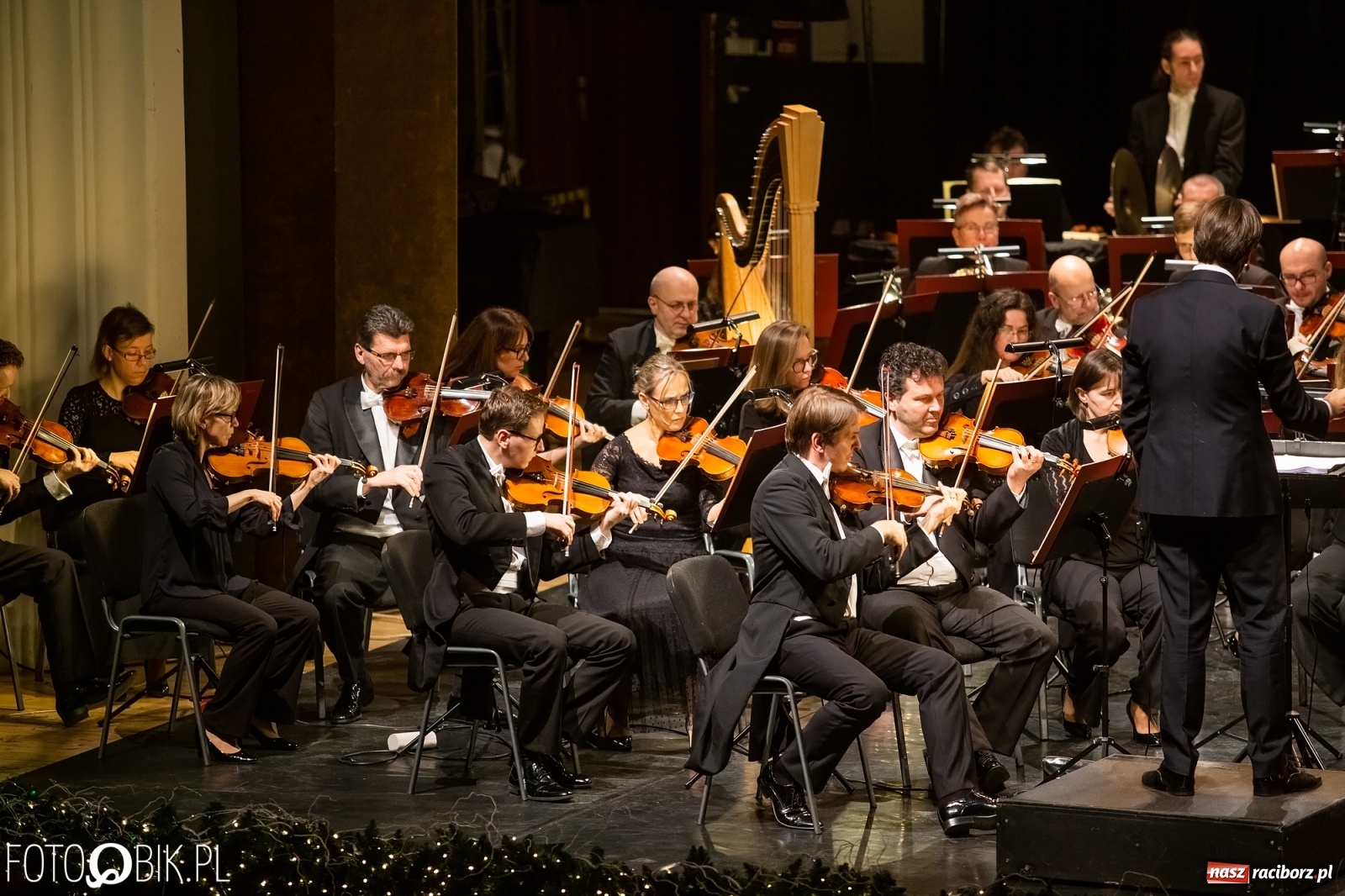 Zdjęcie w galerii na portalu naszraciborz.pl: Koncert noworoczny w RCK. Zapraszali starosta i prezydent wiadomości z regionu