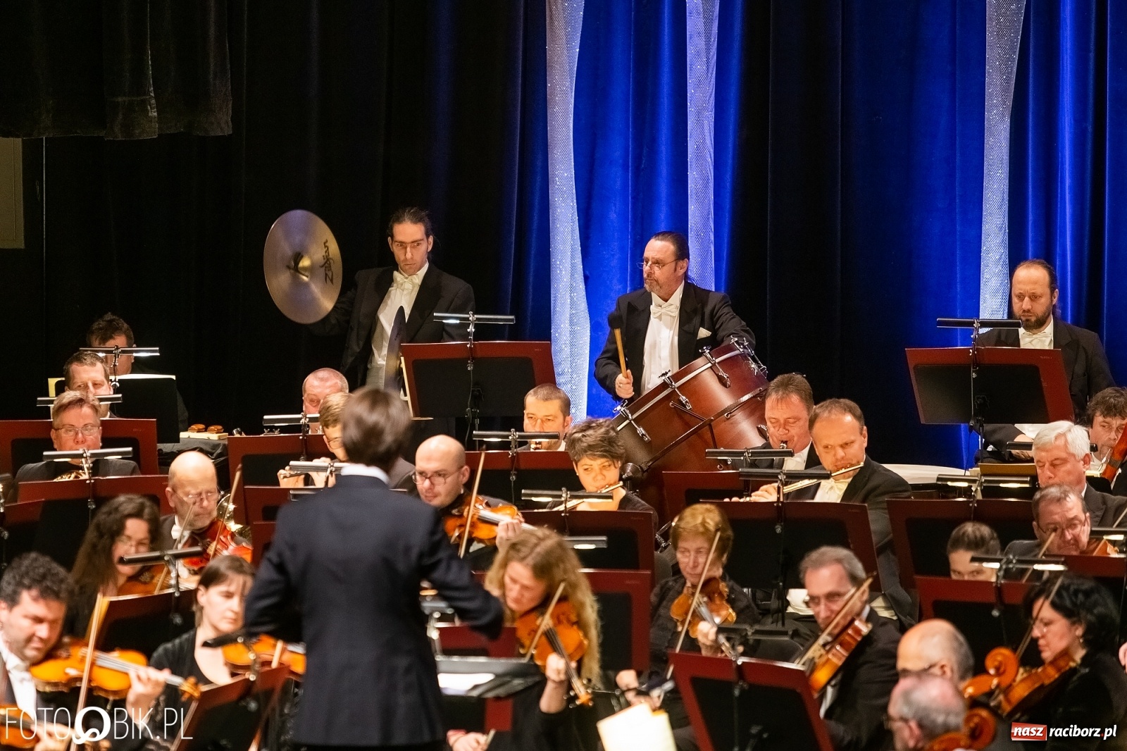 Zdjęcie w galerii na portalu naszraciborz.pl: Koncert noworoczny w RCK. Zapraszali starosta i prezydent wiadomości z regionu