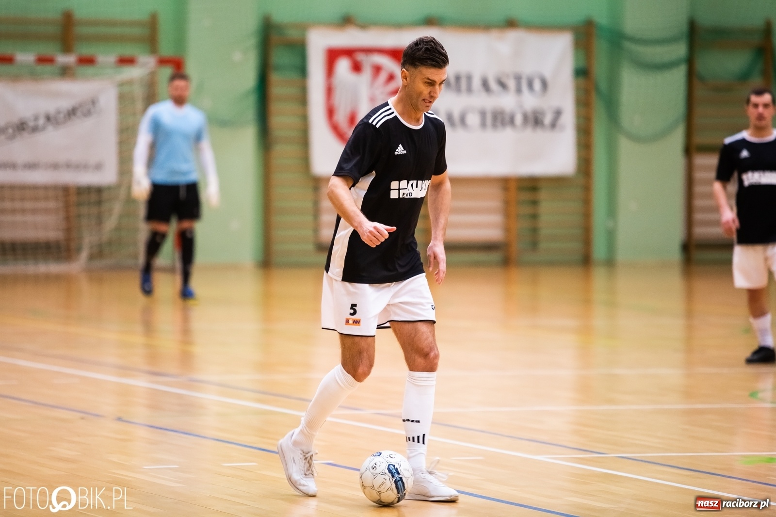 Zdjęcie w galerii na portalu naszraciborz.pl: HLPN. Udana pogoń obrońcy tytułu [FOTO] wiadomości z regionu