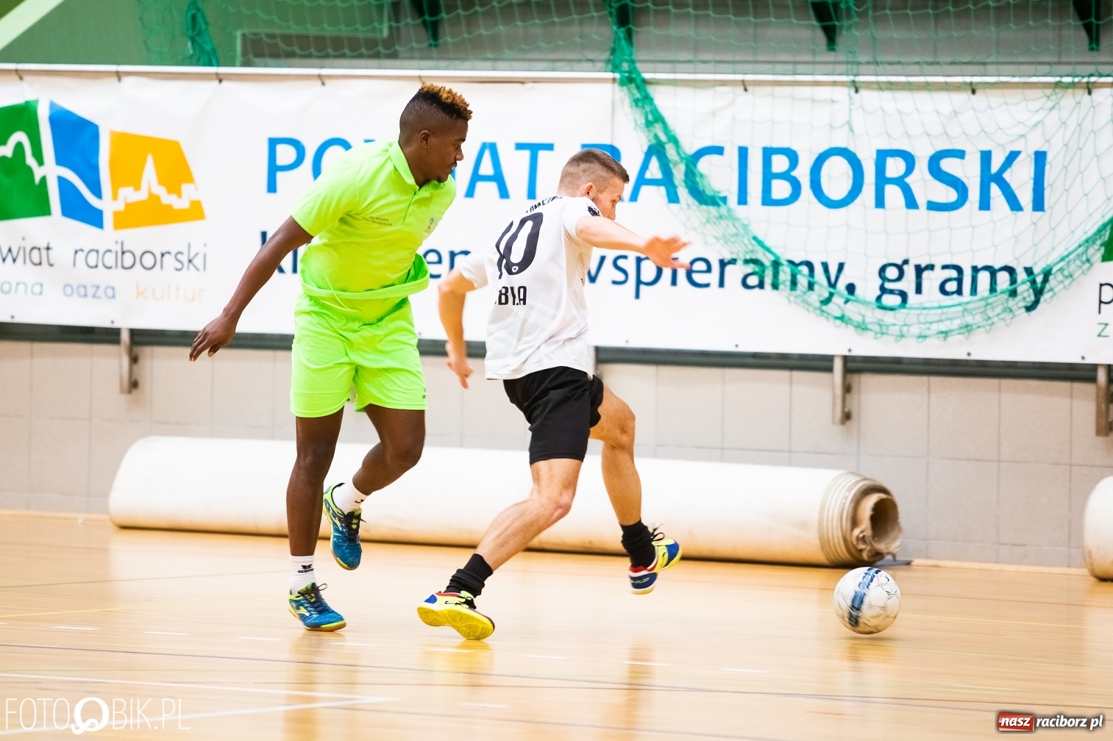 Zdjęcie w galerii na portalu naszraciborz.pl: HLPN. Udana pogoń obrońcy tytułu [FOTO] wiadomości z regionu