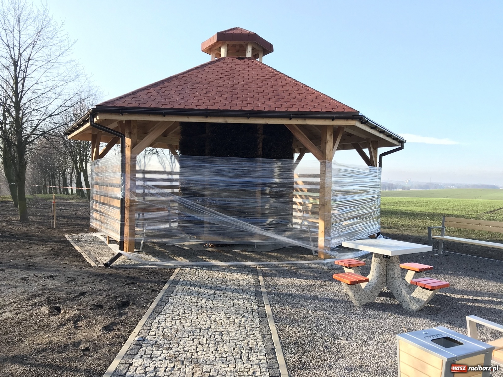 Zdjęcie w galerii na portalu naszraciborz.pl: 1 czerwca ruszy tężnia solankowa w Pietrowicach Wielkich wiadomości z regionu