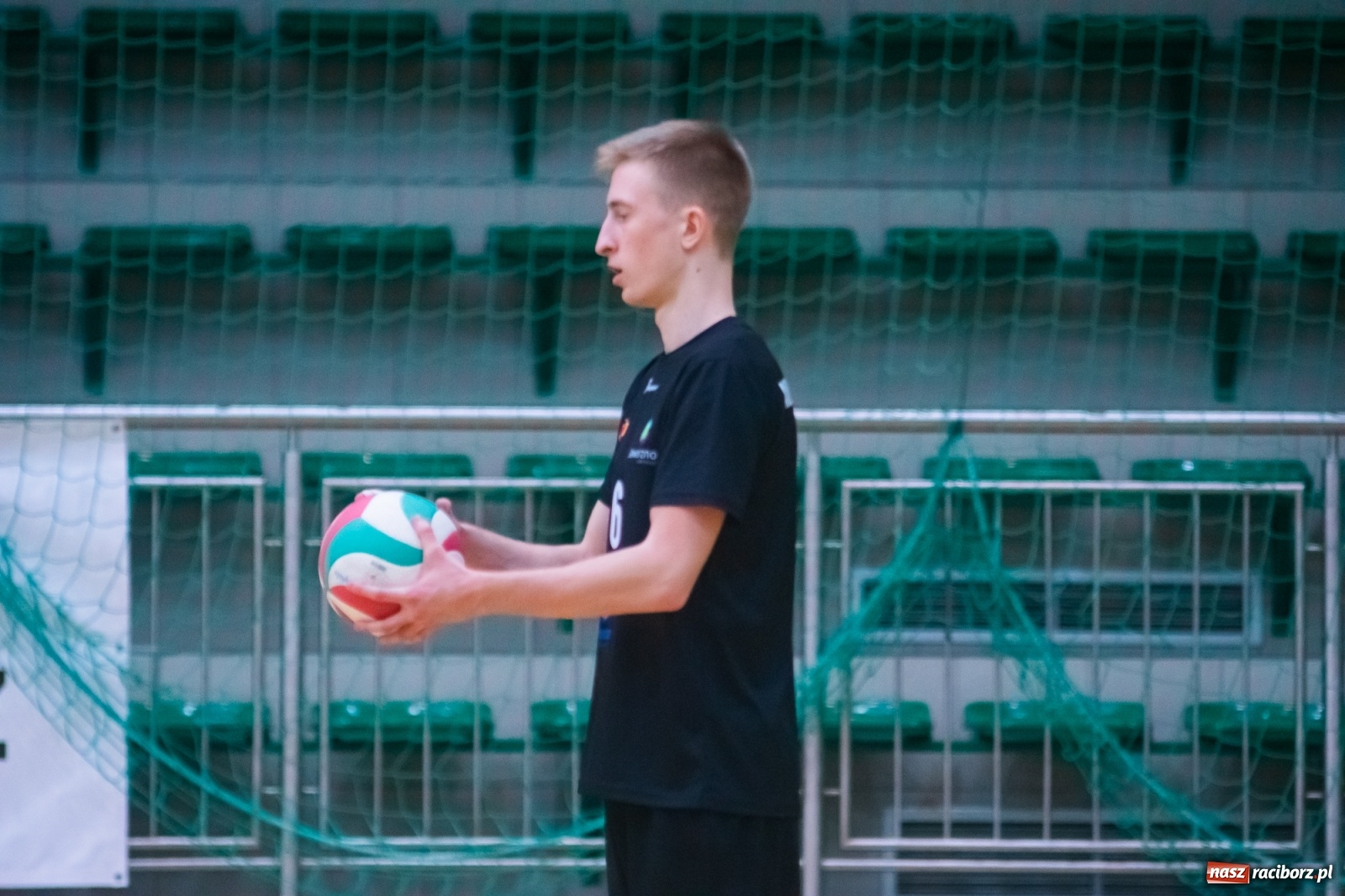 Zdjęcie w galerii na portalu naszraciborz.pl: Siatkówka. KS AZS Rafako żegna outsidera [FOTO i WIDEO] wiadomości z regionu