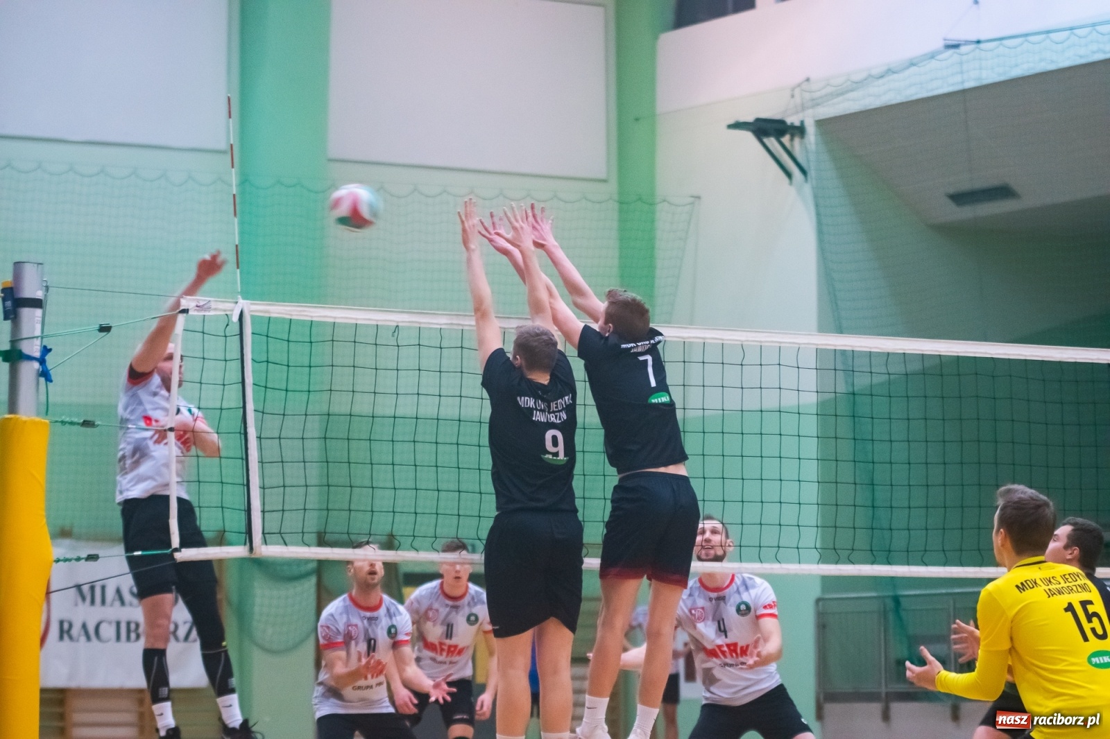 Zdjęcie w galerii na portalu naszraciborz.pl: Siatkówka. KS AZS Rafako żegna outsidera [FOTO i WIDEO] wiadomości z regionu