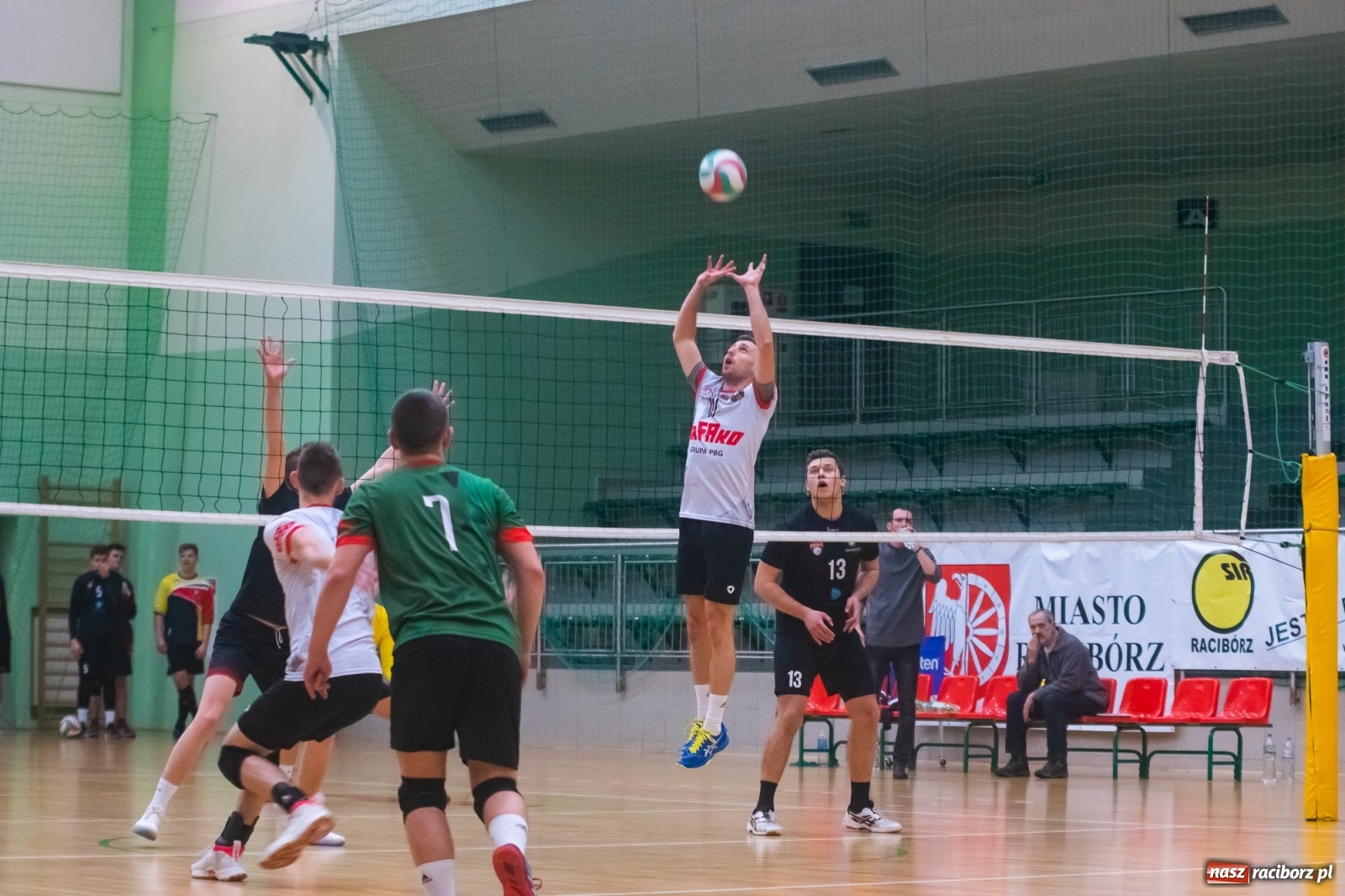 Zdjęcie w galerii na portalu naszraciborz.pl: Siatkówka. KS AZS Rafako żegna outsidera [FOTO i WIDEO] wiadomości z regionu