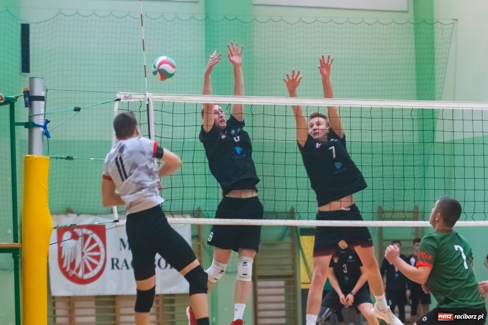 Zdjęcie w galerii na portalu naszraciborz.pl: Siatkówka. KS AZS Rafako żegna outsidera [FOTO i WIDEO] wiadomości z regionu