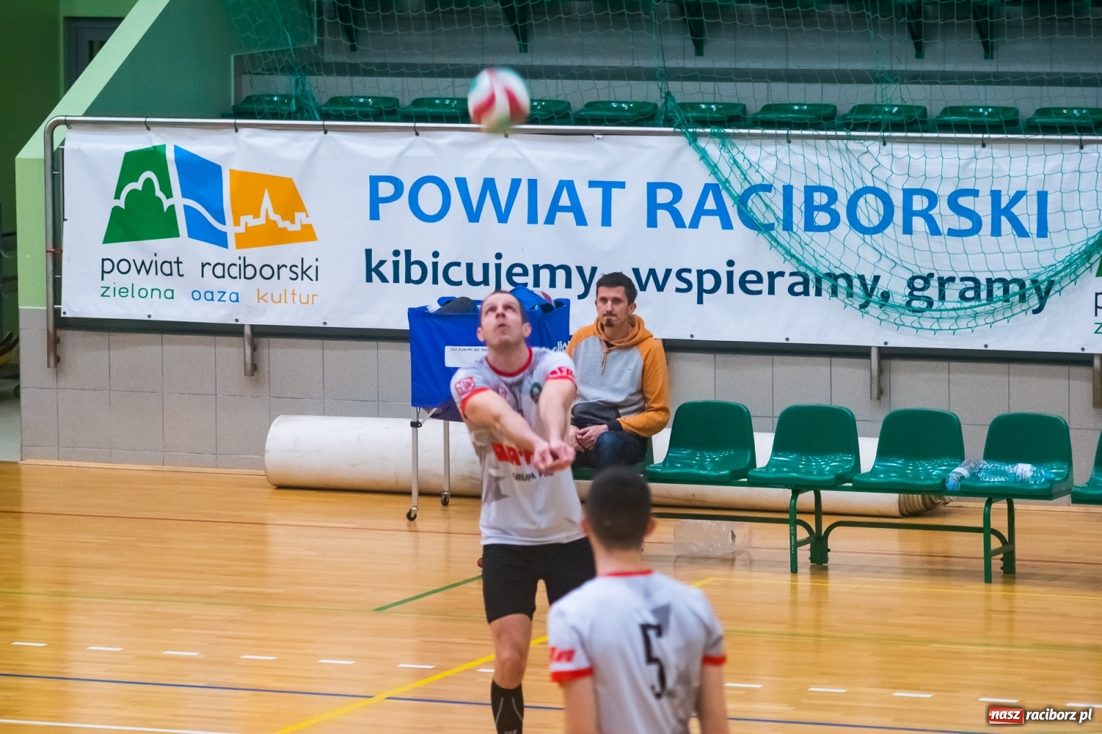 Zdjęcie w galerii na portalu naszraciborz.pl: Siatkówka. KS AZS Rafako żegna outsidera [FOTO i WIDEO] wiadomości z regionu