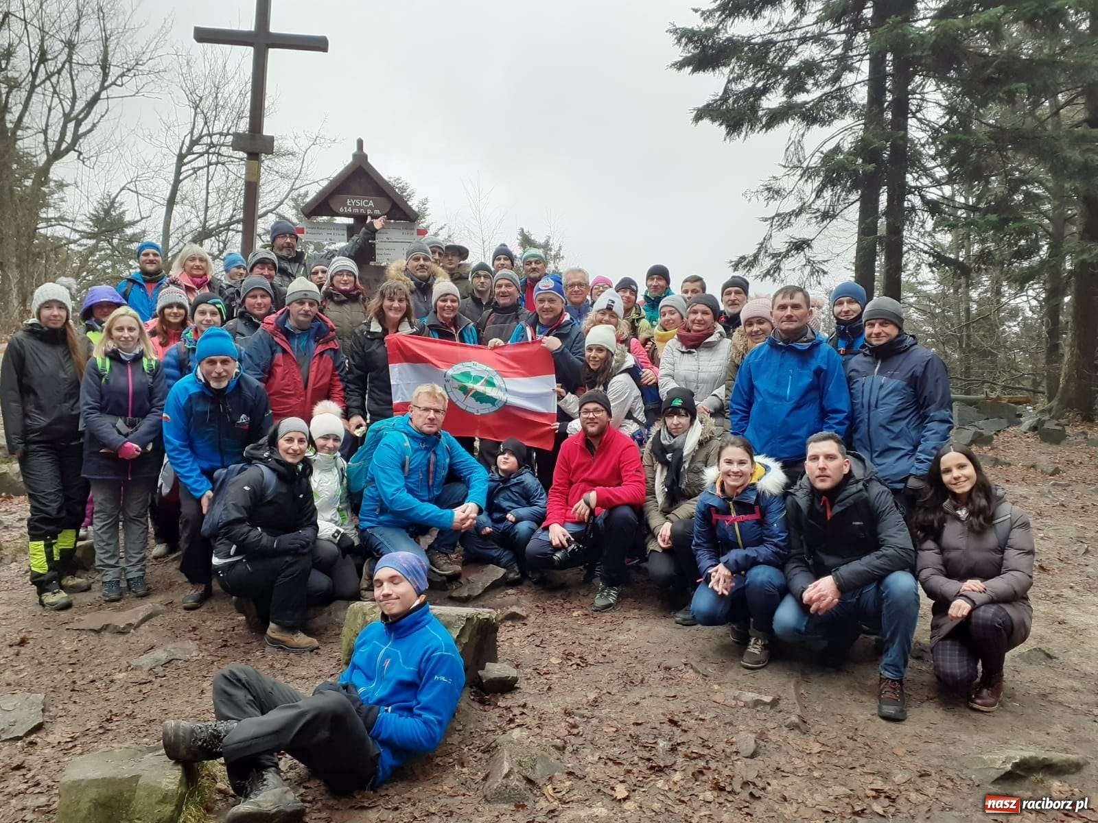 Zdjęcie w galerii na portalu naszraciborz.pl: Raciborzanie zdobywają Koronę Gór Polskich  wiadomości z regionu