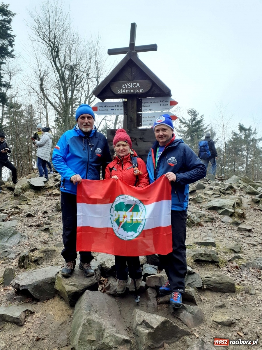 Zdjęcie w galerii na portalu naszraciborz.pl: Raciborzanie zdobywają Koronę Gór Polskich  wiadomości z regionu