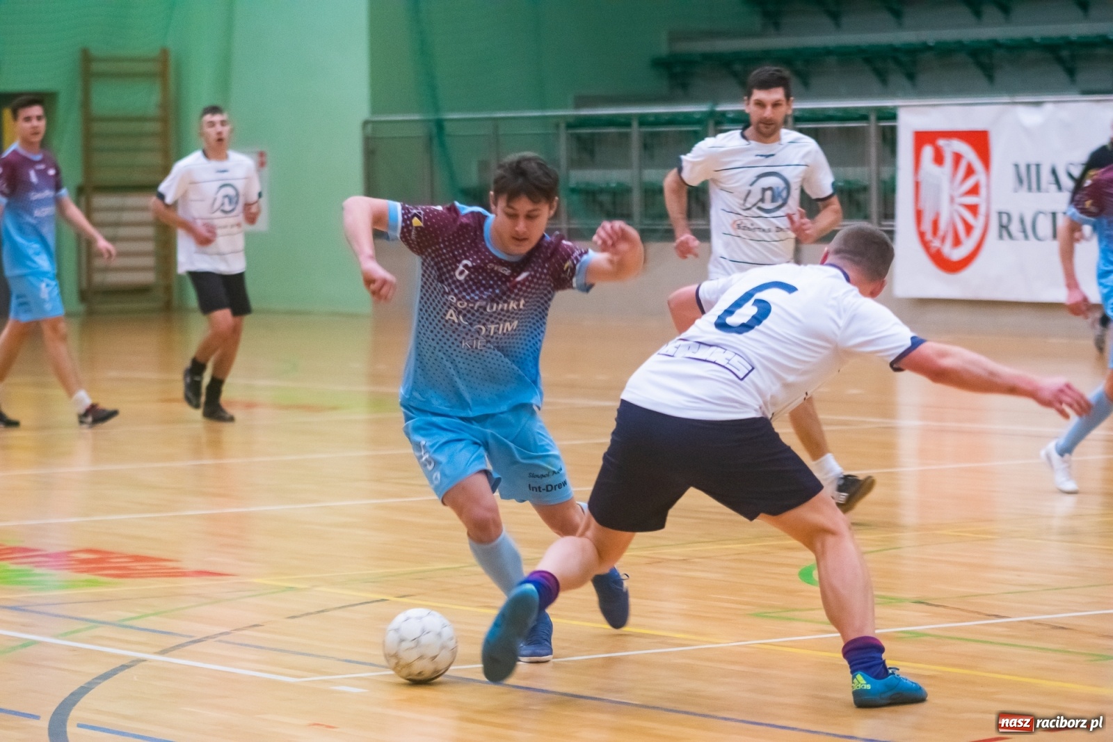 Zdjęcie w galerii na portalu naszraciborz.pl: HLPN. Bruks Team poległ w starciu z Geo-Punkt [FOTO i WIDEO] wiadomości z regionu