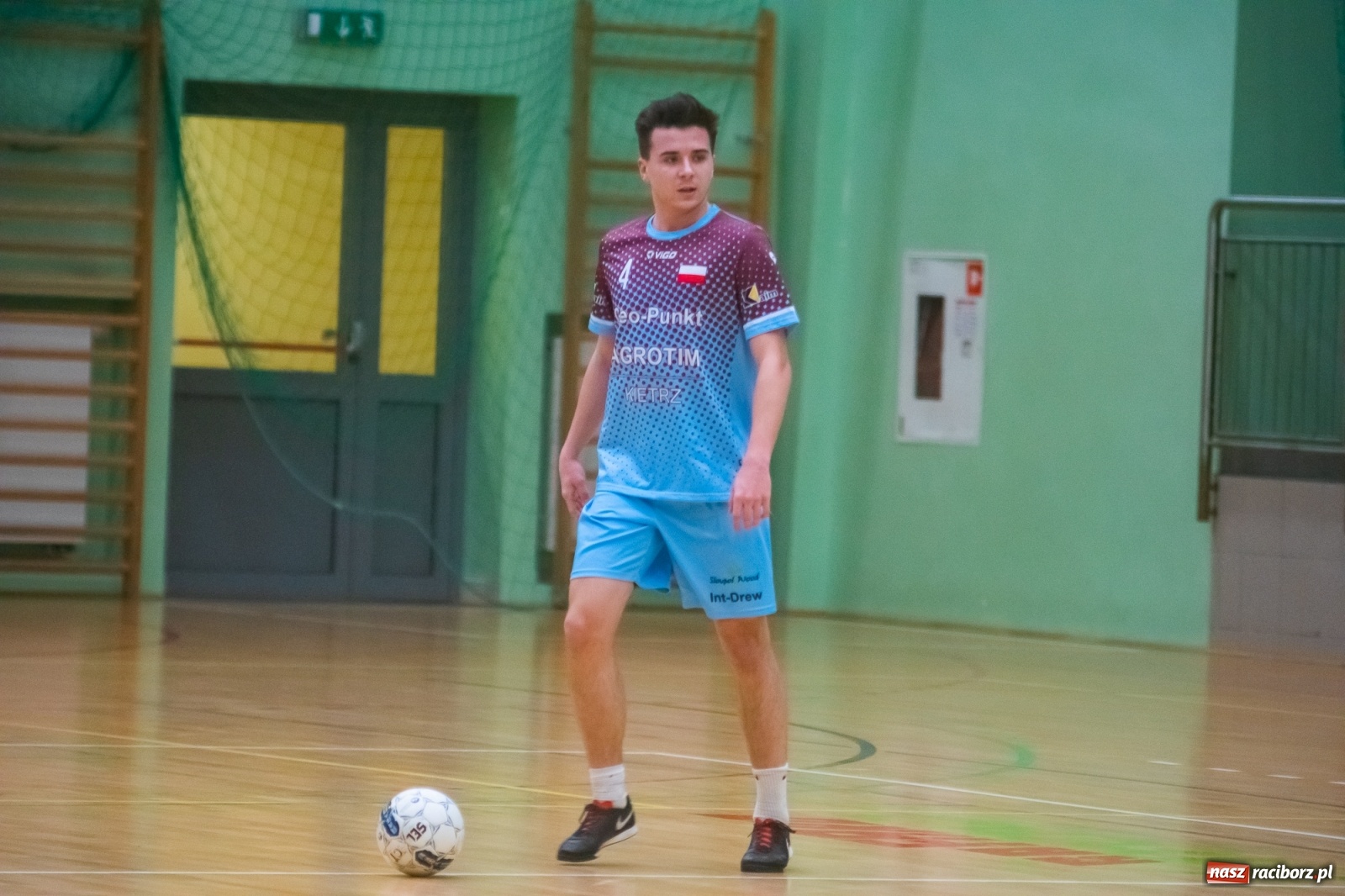 Zdjęcie w galerii na portalu naszraciborz.pl: HLPN. Bruks Team poległ w starciu z Geo-Punkt [FOTO i WIDEO] wiadomości z regionu