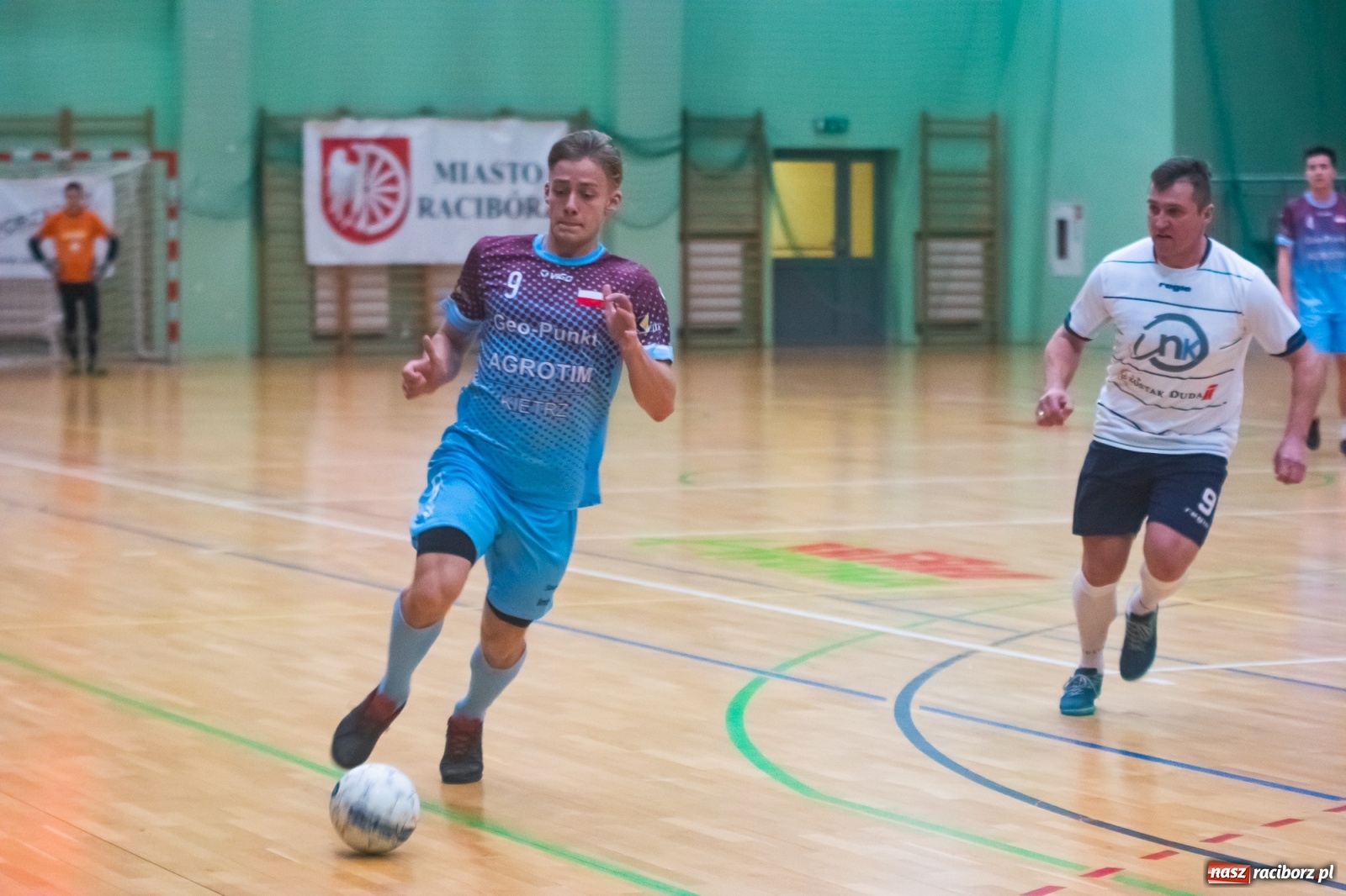 Zdjęcie w galerii na portalu naszraciborz.pl: HLPN. Bruks Team poległ w starciu z Geo-Punkt [FOTO i WIDEO] wiadomości z regionu