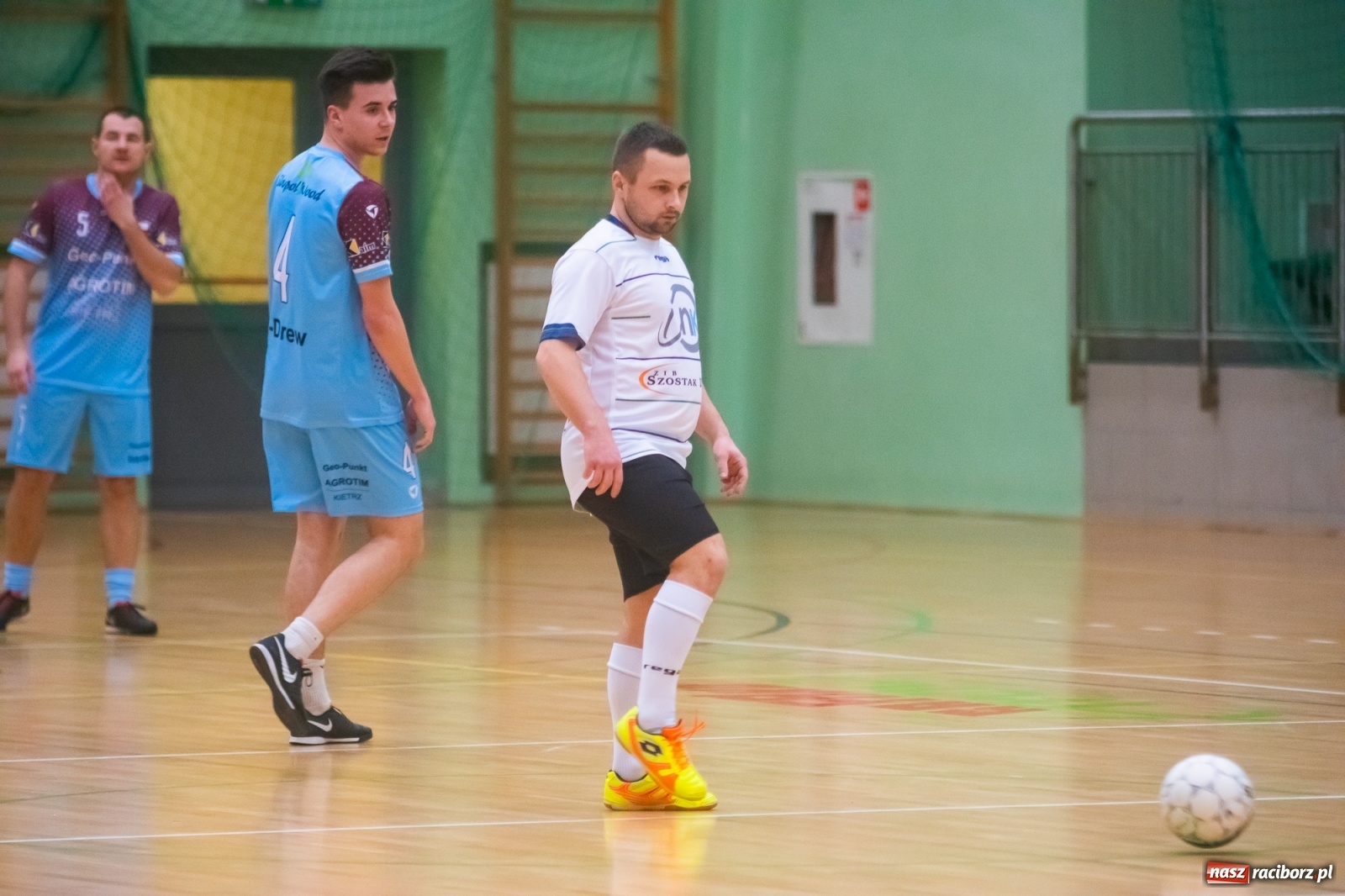 Zdjęcie w galerii na portalu naszraciborz.pl: HLPN. Bruks Team poległ w starciu z Geo-Punkt [FOTO i WIDEO] wiadomości z regionu