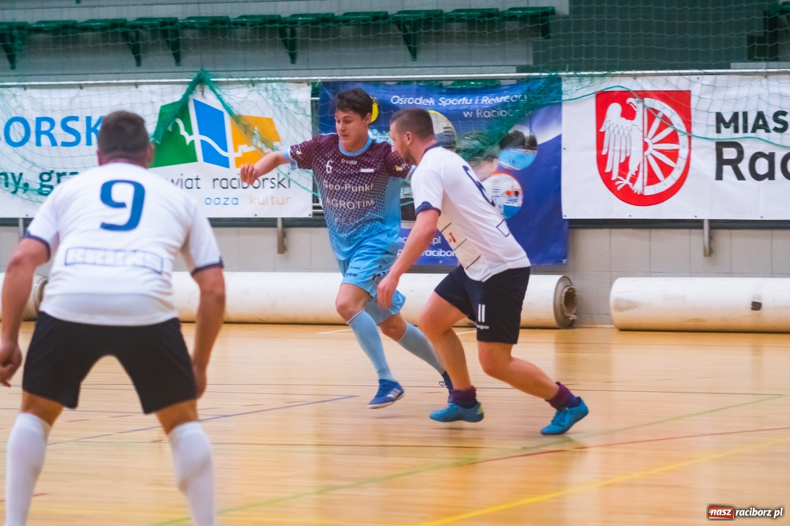 Zdjęcie w galerii na portalu naszraciborz.pl: HLPN. Bruks Team poległ w starciu z Geo-Punkt [FOTO i WIDEO] wiadomości z regionu