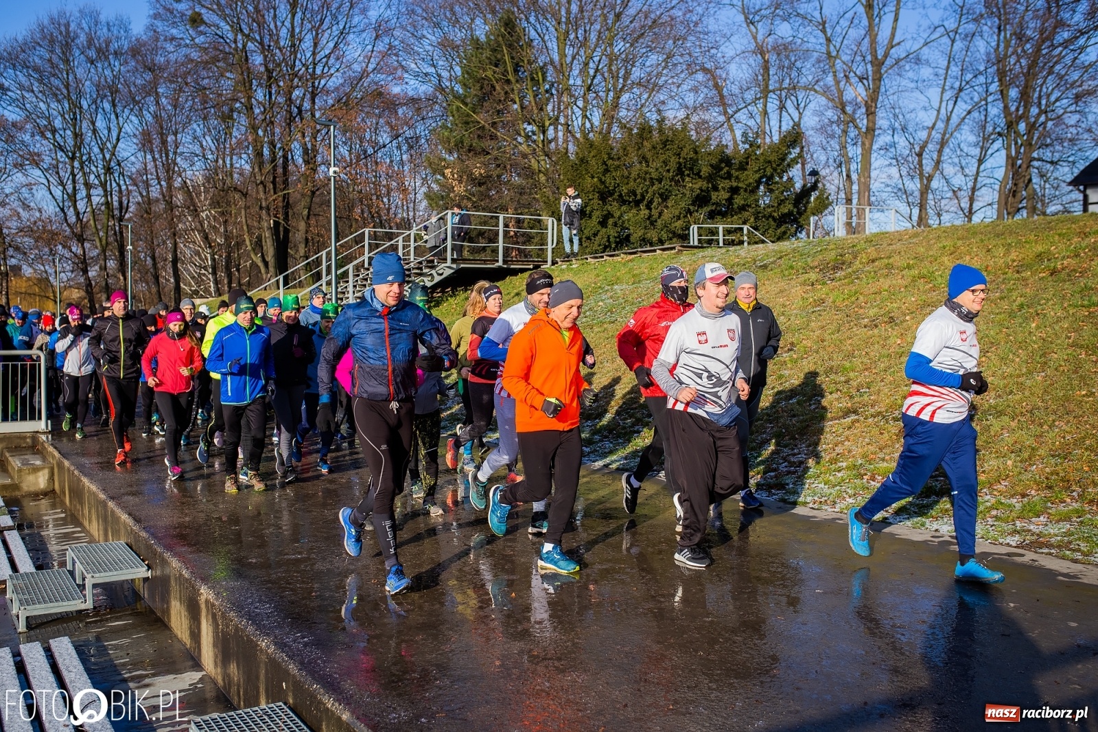 Zdjęcie w galerii na portalu naszraciborz.pl: Racibórz jest wielki biegami. 1 Integracyjny Bieg nad Odrą [FOTO i WIDEO] wiadomości z regionu