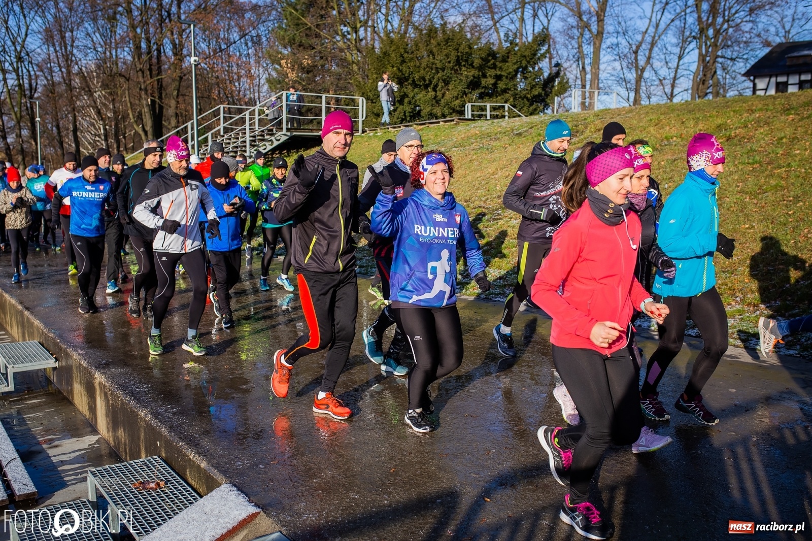 Zdjęcie w galerii na portalu naszraciborz.pl: Racibórz jest wielki biegami. 1 Integracyjny Bieg nad Odrą [FOTO i WIDEO] wiadomości z regionu