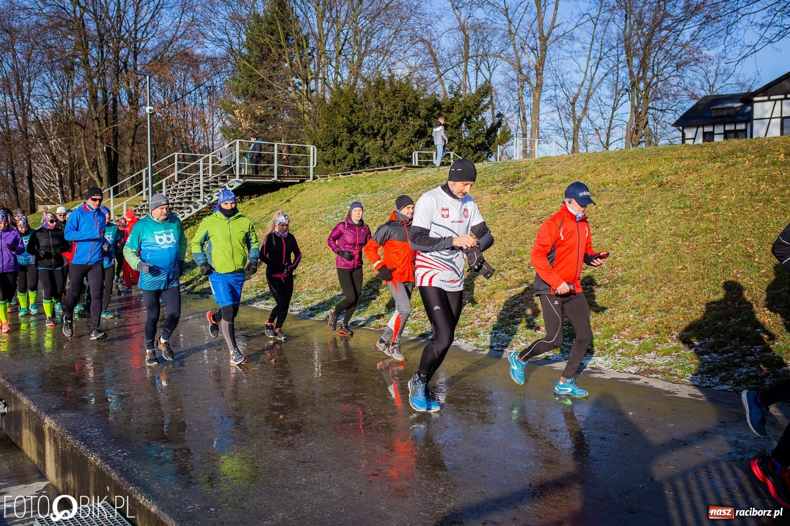 Zdjęcie w galerii na portalu naszraciborz.pl: Racibórz jest wielki biegami. 1 Integracyjny Bieg nad Odrą [FOTO i WIDEO] wiadomości z regionu