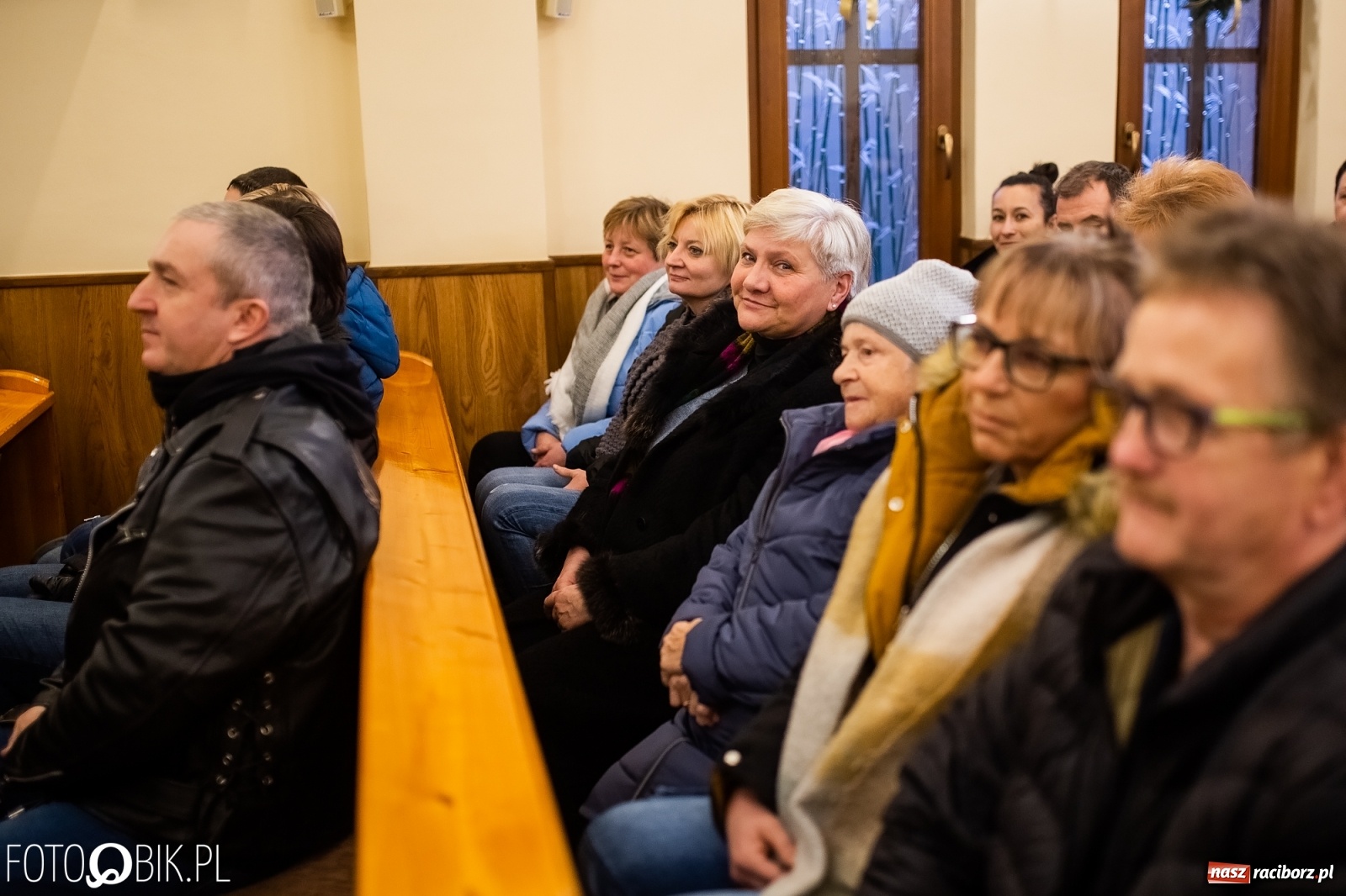 Zdjęcie w galerii na portalu naszraciborz.pl: Motocyklowe kolędowanie przy Żłobku wiadomości z regionu