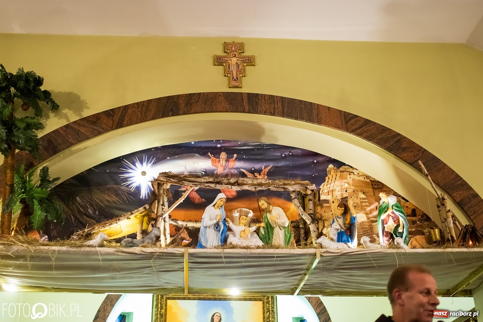 Zdjęcie w galerii na portalu naszraciborz.pl: Motocyklowe kolędowanie przy Żłobku wiadomości z regionu