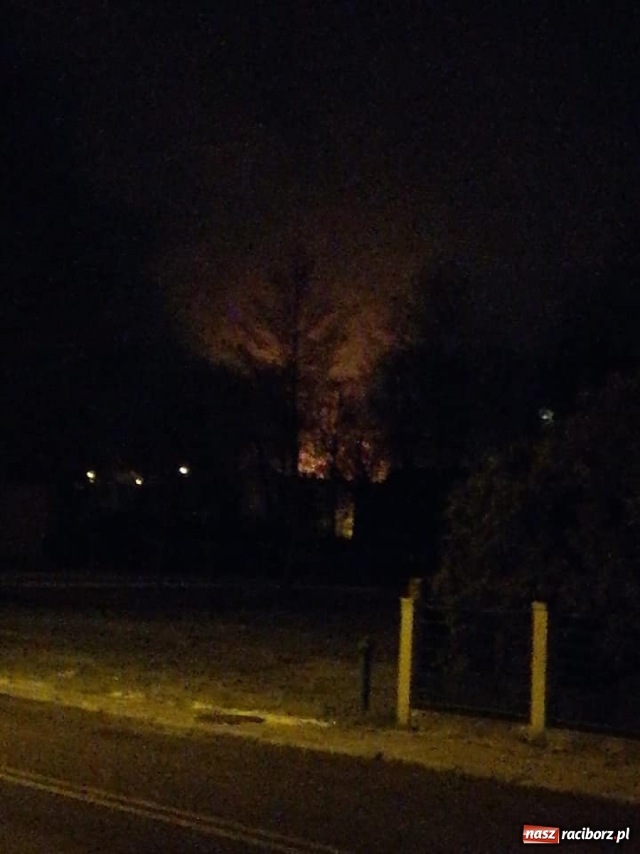 Zdjęcie w galerii na portalu naszraciborz.pl: Nocny pożar w Krzanowicach [FOTO] wiadomości z regionu