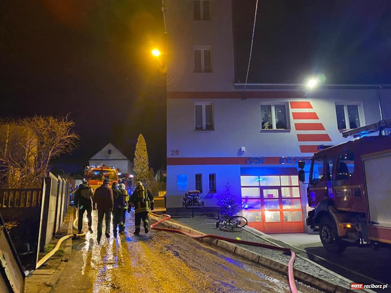 Zdjęcie w galerii na portalu naszraciborz.pl: Nocny pożar w Krzanowicach [FOTO] wiadomości z regionu