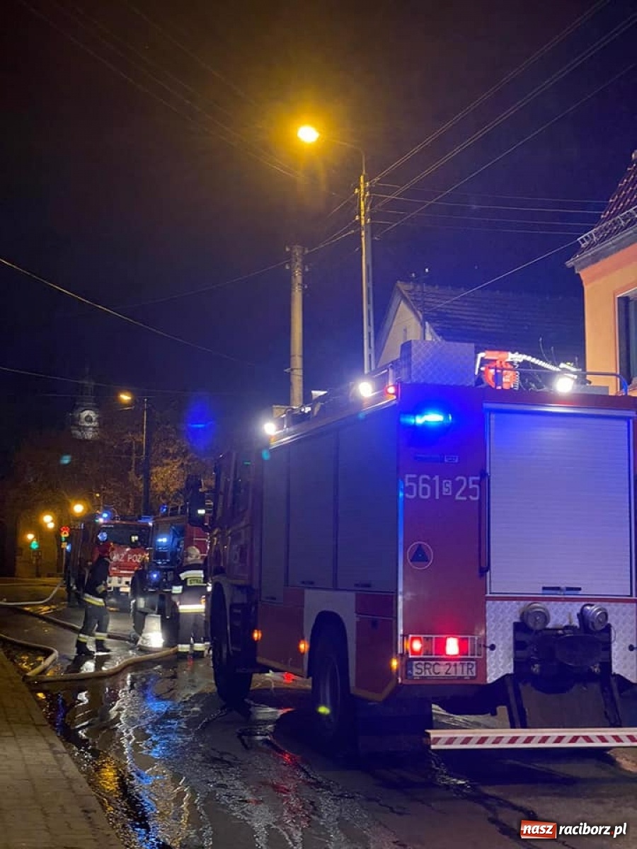 Zdjęcie w galerii na portalu naszraciborz.pl: Nocny pożar w Krzanowicach [FOTO] wiadomości z regionu