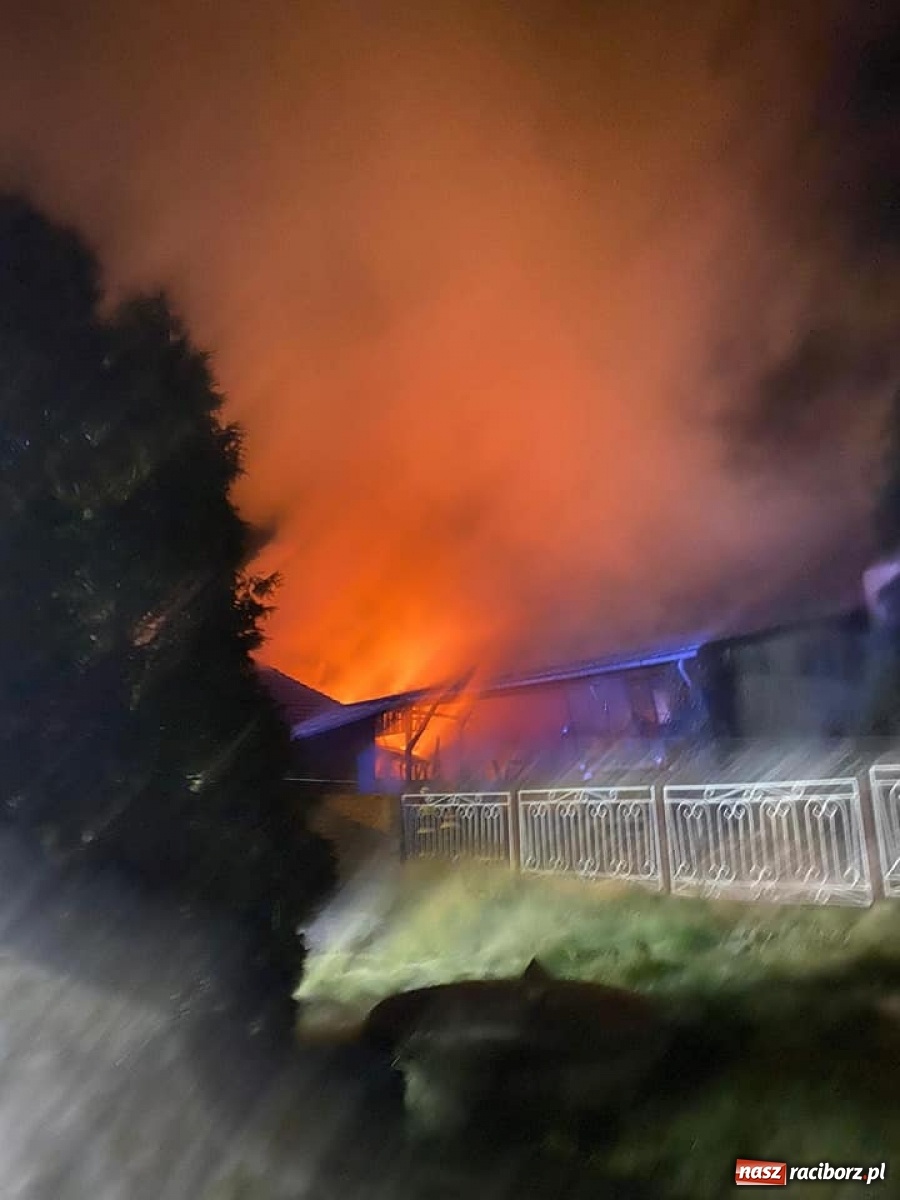 Zdjęcie w galerii na portalu naszraciborz.pl: Nocny pożar w Krzanowicach [FOTO] wiadomości z regionu