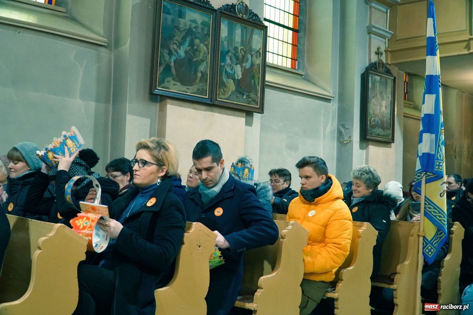 Zdjęcie w galerii na portalu naszraciborz.pl: Orszak Trzech Króli przeszedł przez Gamów [FOTO i WIDEO] wiadomości z regionu