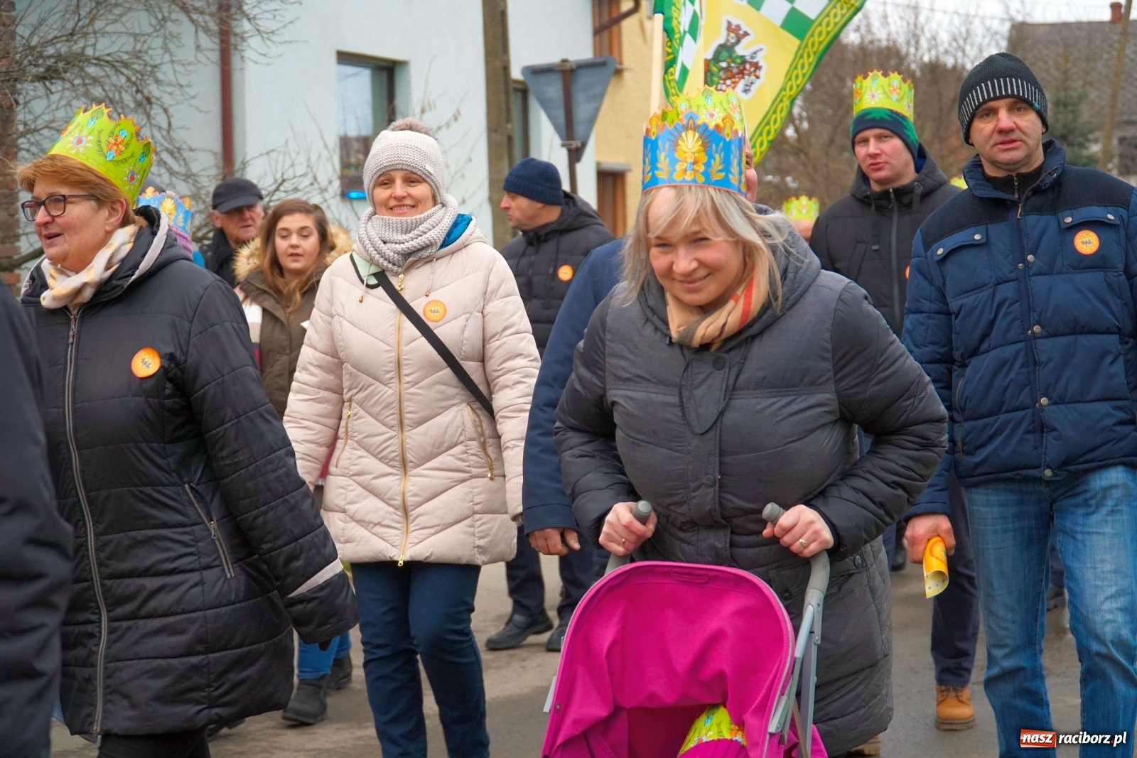 Zdjęcie w galerii na portalu naszraciborz.pl: Orszak Trzech Króli przeszedł przez Gamów [FOTO i WIDEO] wiadomości z regionu