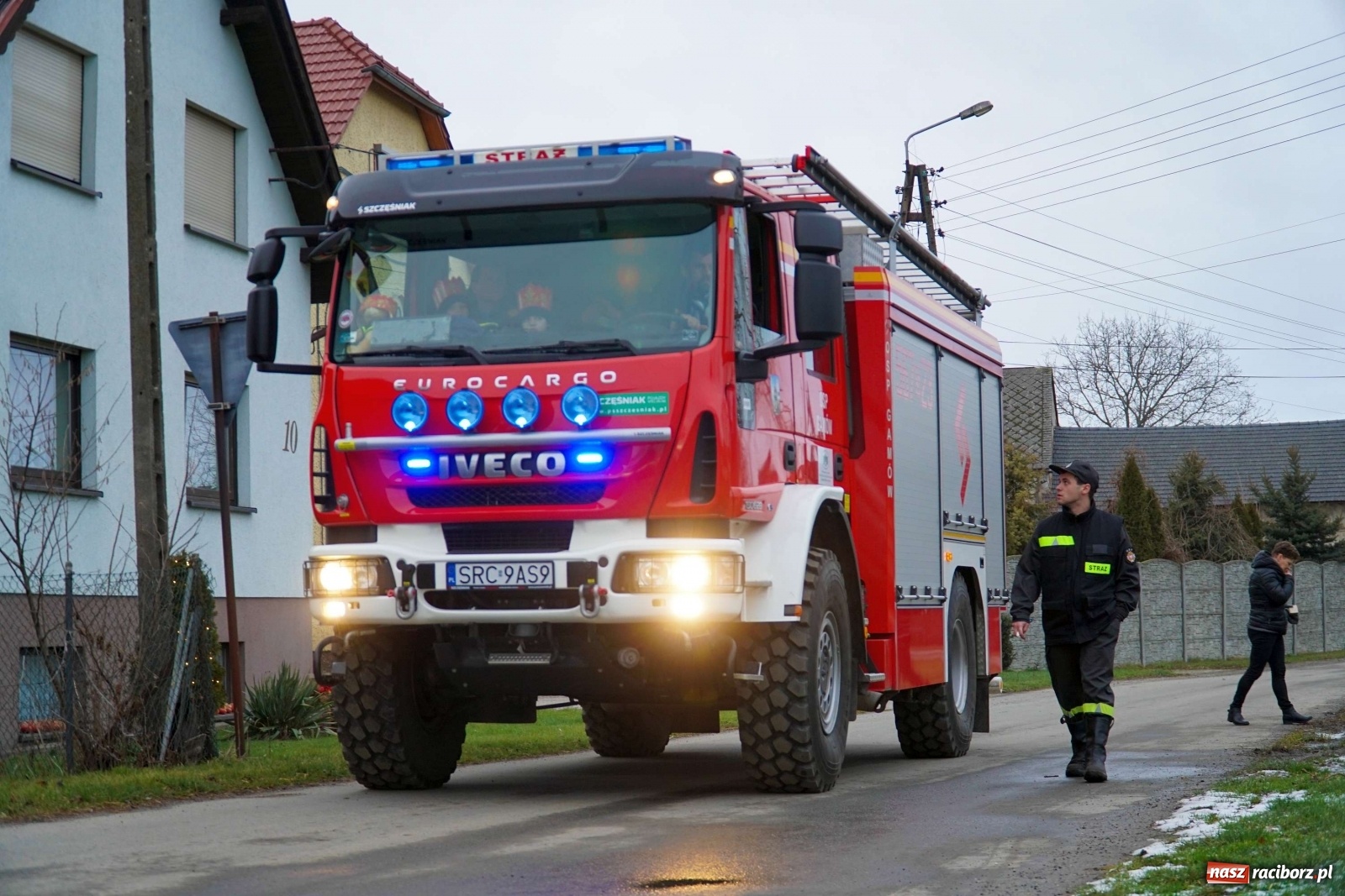 Zdjęcie w galerii na portalu naszraciborz.pl: Orszak Trzech Króli przeszedł przez Gamów [FOTO i WIDEO] wiadomości z regionu