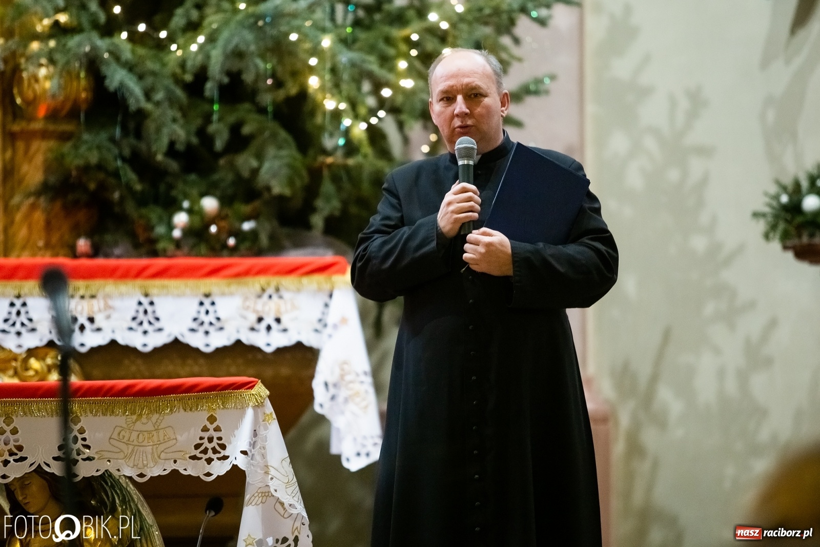 Zdjęcie w galerii na portalu naszraciborz.pl: Kościół w Wojnowicach rozbrzmiał kolędami [FOTO] wiadomości z regionu