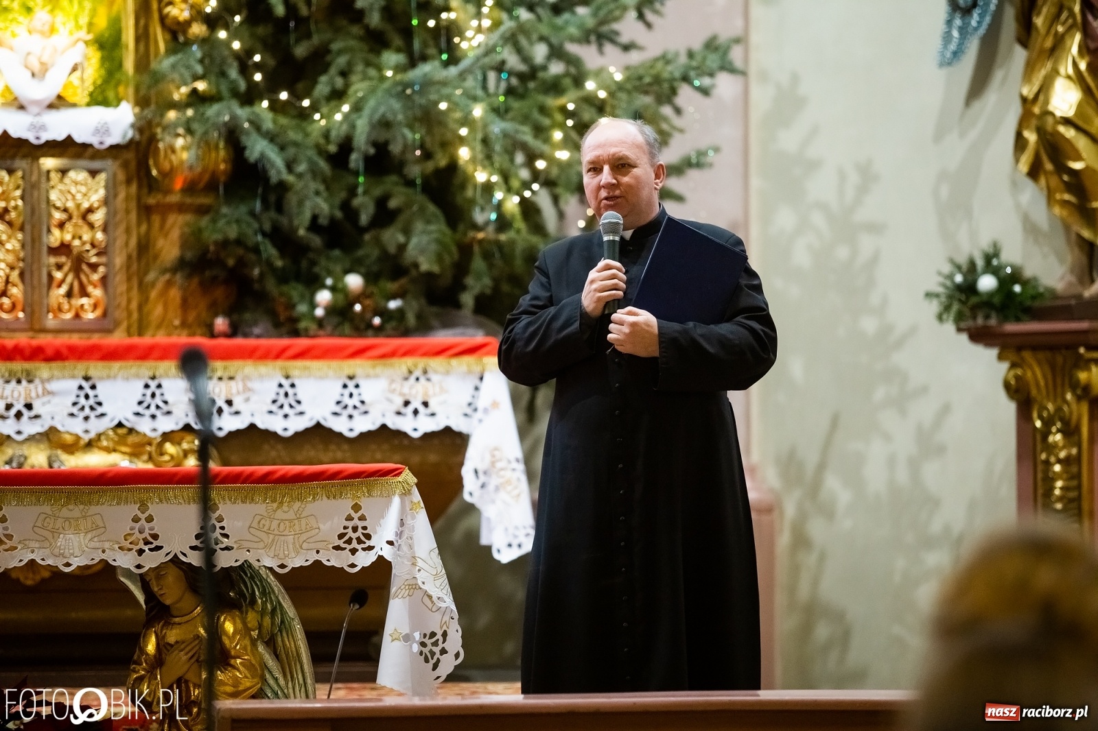 Zdjęcie w galerii na portalu naszraciborz.pl: Kościół w Wojnowicach rozbrzmiał kolędami [FOTO] wiadomości z regionu
