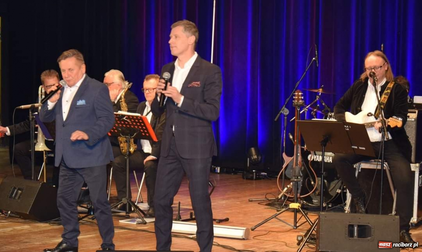 Zdjęcie w galerii na portalu naszraciborz.pl: Kuźnia Kultury przywitała Nowy Rok z humorem [FOTO i WIDEO] wiadomości z regionu