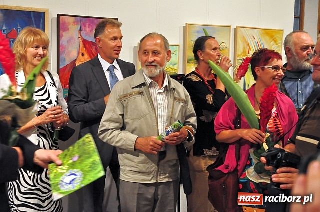 Zdjęcie w galerii na portalu naszraciborz.pl: Prace przekraczające granice wiadomości z regionu