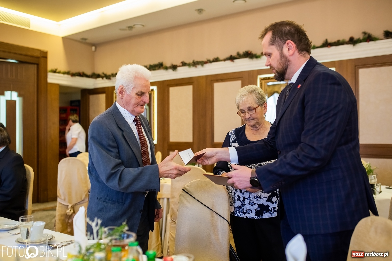 Zdjęcie w galerii na portalu naszraciborz.pl: Pokochać to nie sztuka. Sztuką jest wytrwać w tej miłości. Złote gody w Krzanowicach [FOTO i WIDEO] wiadomości z regionu