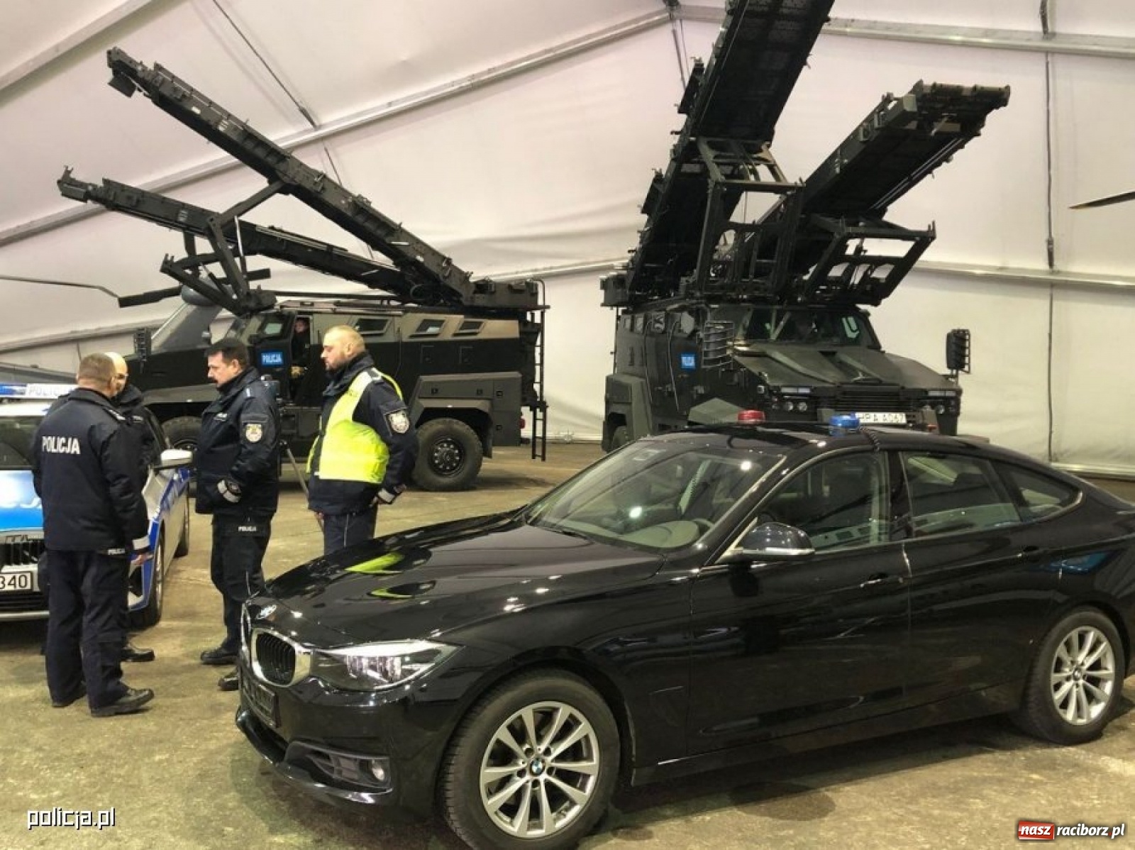 Zdjęcie w galerii na portalu naszraciborz.pl: Polska policja chwali się nowoczesnym sprzętem [FOTO i WIDEO] wiadomości z regionu