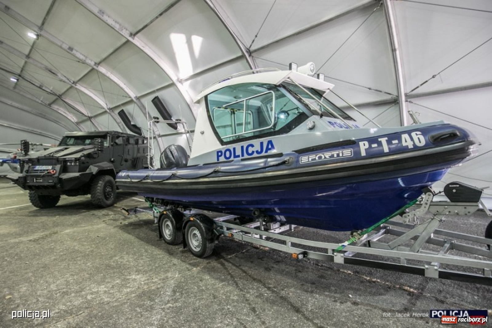 Zdjęcie w galerii na portalu naszraciborz.pl: Polska policja chwali się nowoczesnym sprzętem [FOTO i WIDEO] wiadomości z regionu