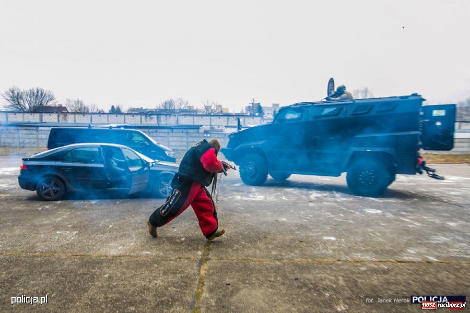 Zdjęcie w galerii na portalu naszraciborz.pl: Polska policja chwali się nowoczesnym sprzętem [FOTO i WIDEO] wiadomości z regionu