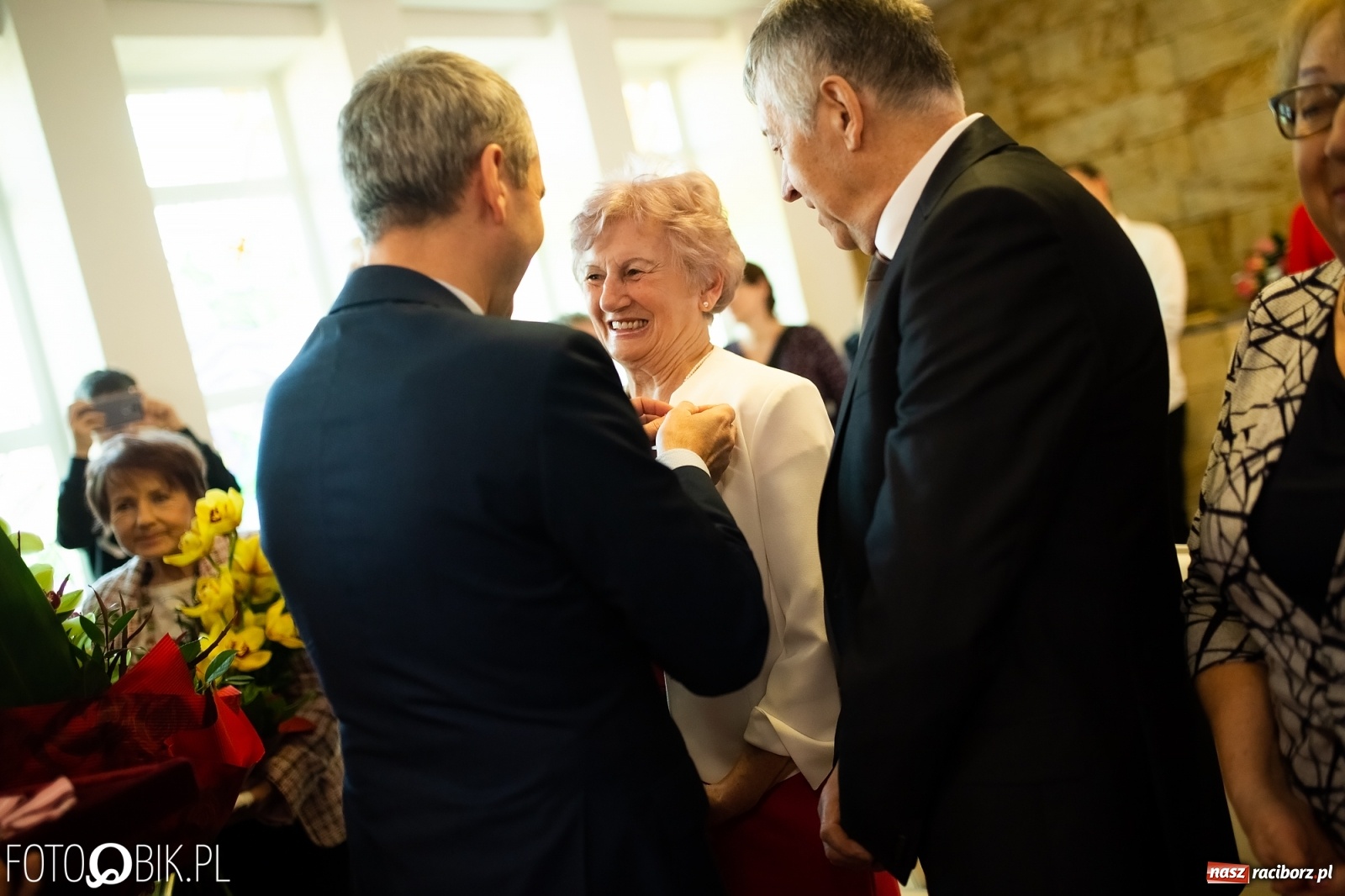 Zdjęcie w galerii na portalu naszraciborz.pl: Pół wieku razem. Złote gody w raciborskim USC [FOTO i WIDEO] wiadomości z regionu