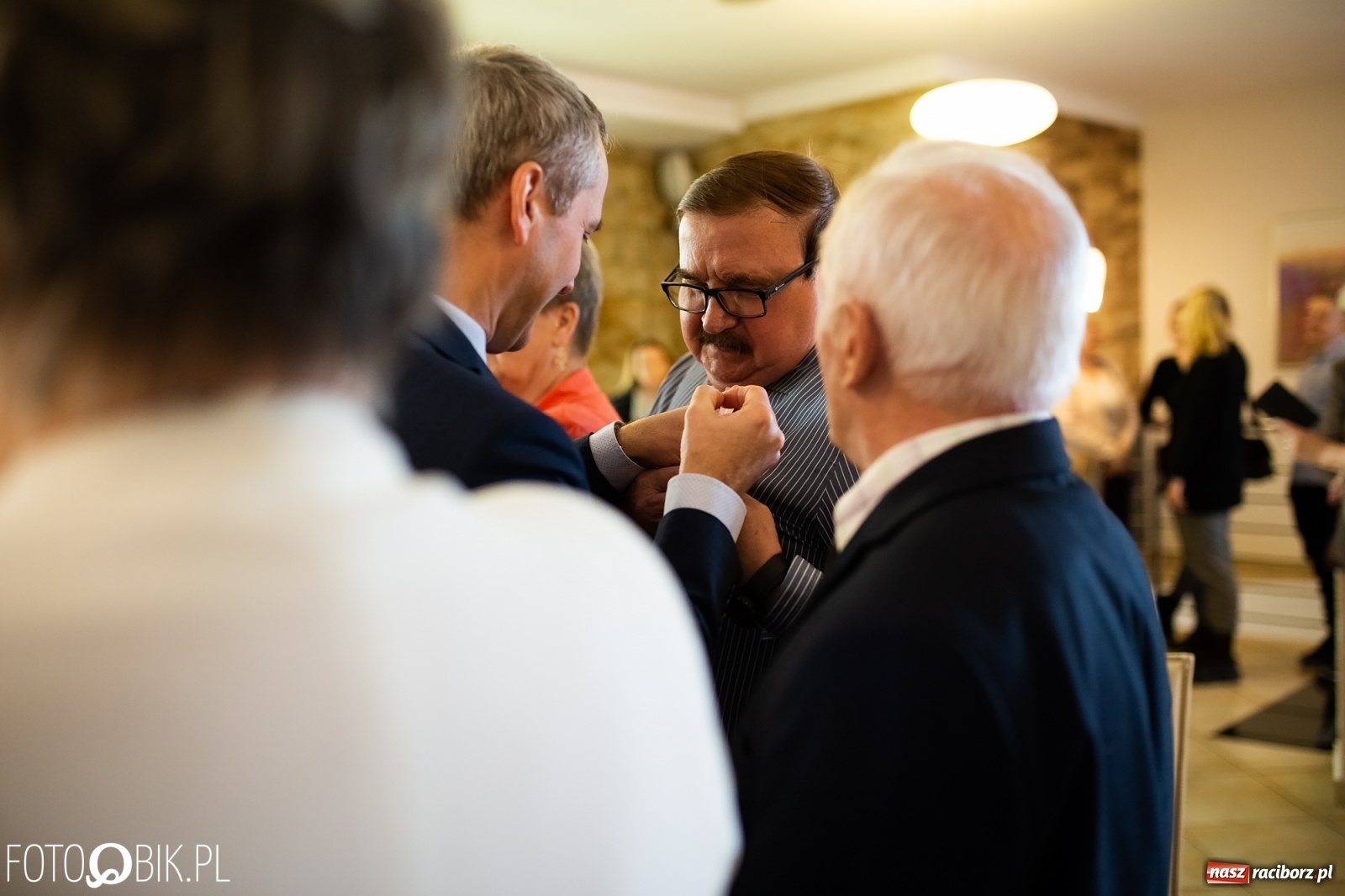 Zdjęcie w galerii na portalu naszraciborz.pl: Pół wieku razem. Złote gody w raciborskim USC [FOTO i WIDEO] wiadomości z regionu