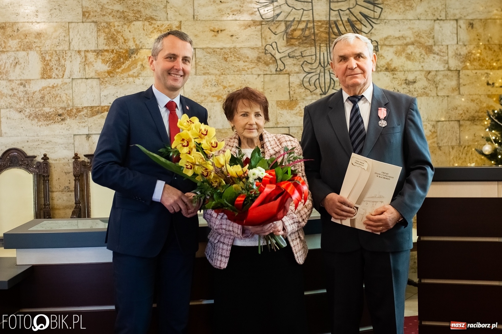 Zdjęcie w galerii na portalu naszraciborz.pl: Pół wieku razem. Złote gody w raciborskim USC [FOTO i WIDEO] wiadomości z regionu