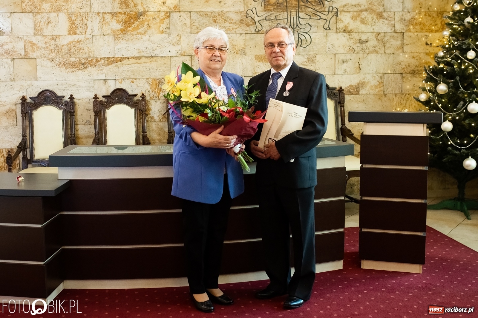 Zdjęcie w galerii na portalu naszraciborz.pl: Pół wieku razem. Złote gody w raciborskim USC [FOTO i WIDEO] wiadomości z regionu