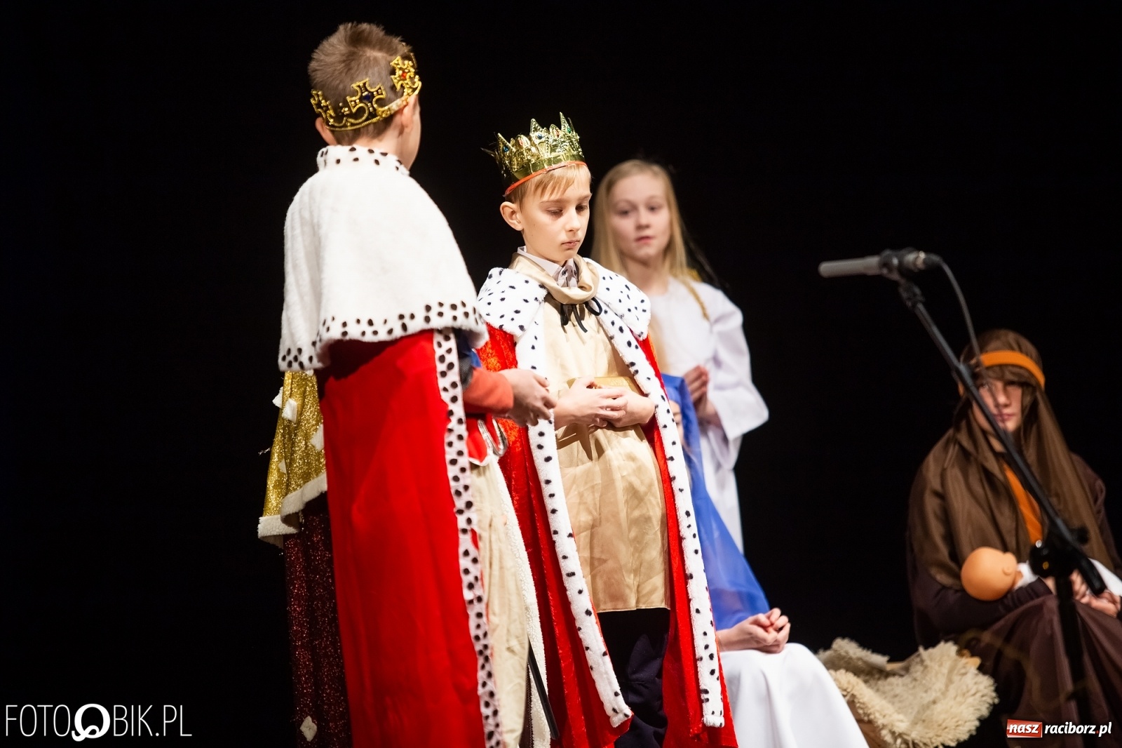 Zdjęcie w galerii na portalu naszraciborz.pl:  Powiatowy Przegląd Widowisk Bożonarodzeniowych w RCK wiadomości z regionu