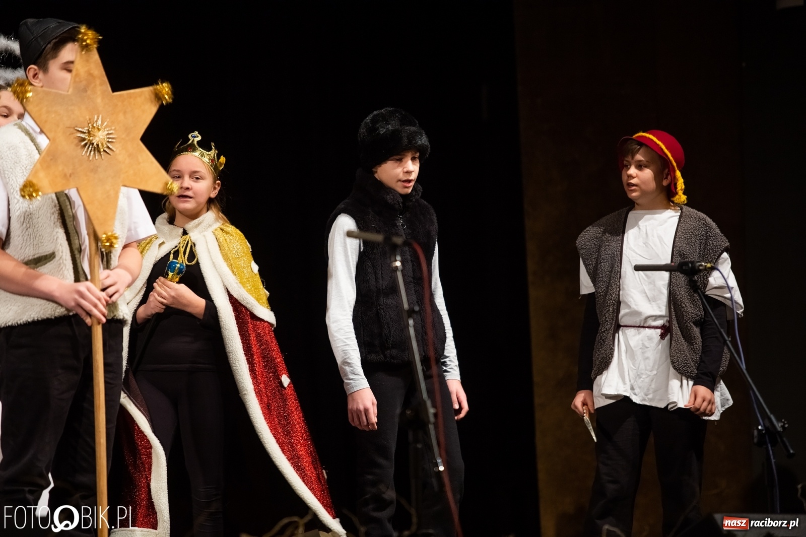 Zdjęcie w galerii na portalu naszraciborz.pl:  Powiatowy Przegląd Widowisk Bożonarodzeniowych w RCK wiadomości z regionu