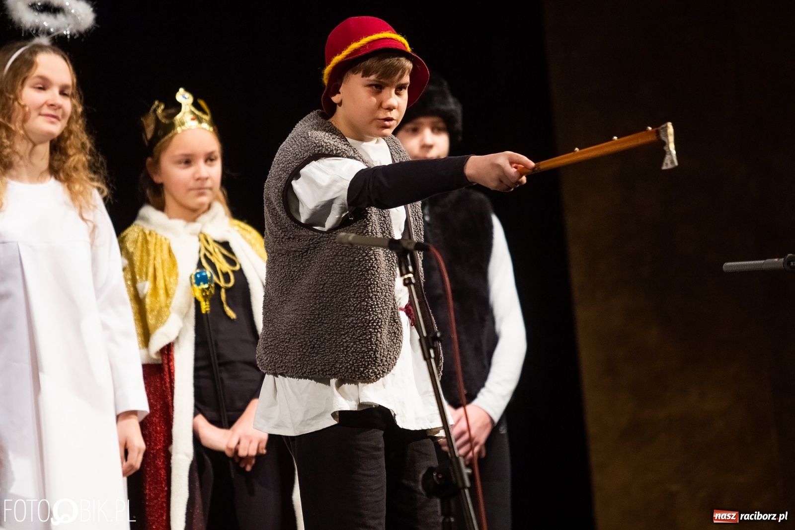 Zdjęcie w galerii na portalu naszraciborz.pl:  Powiatowy Przegląd Widowisk Bożonarodzeniowych w RCK wiadomości z regionu