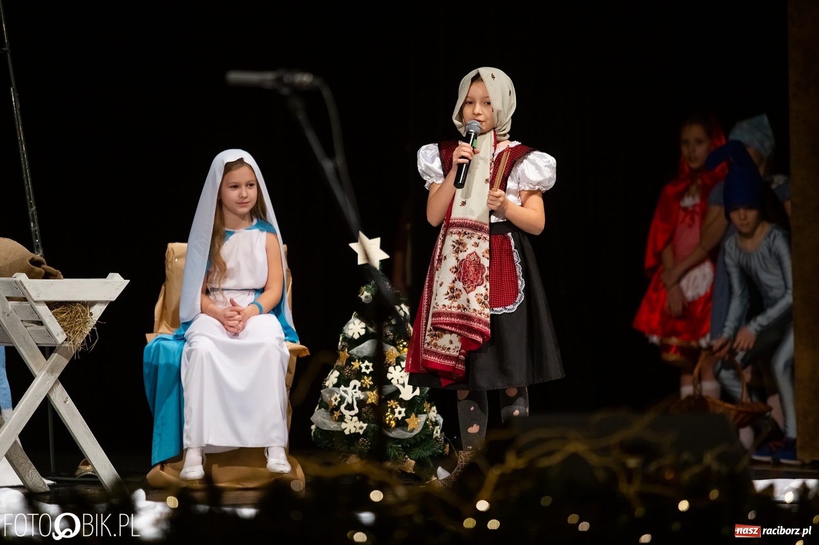 Zdjęcie w galerii na portalu naszraciborz.pl:  Powiatowy Przegląd Widowisk Bożonarodzeniowych w RCK wiadomości z regionu