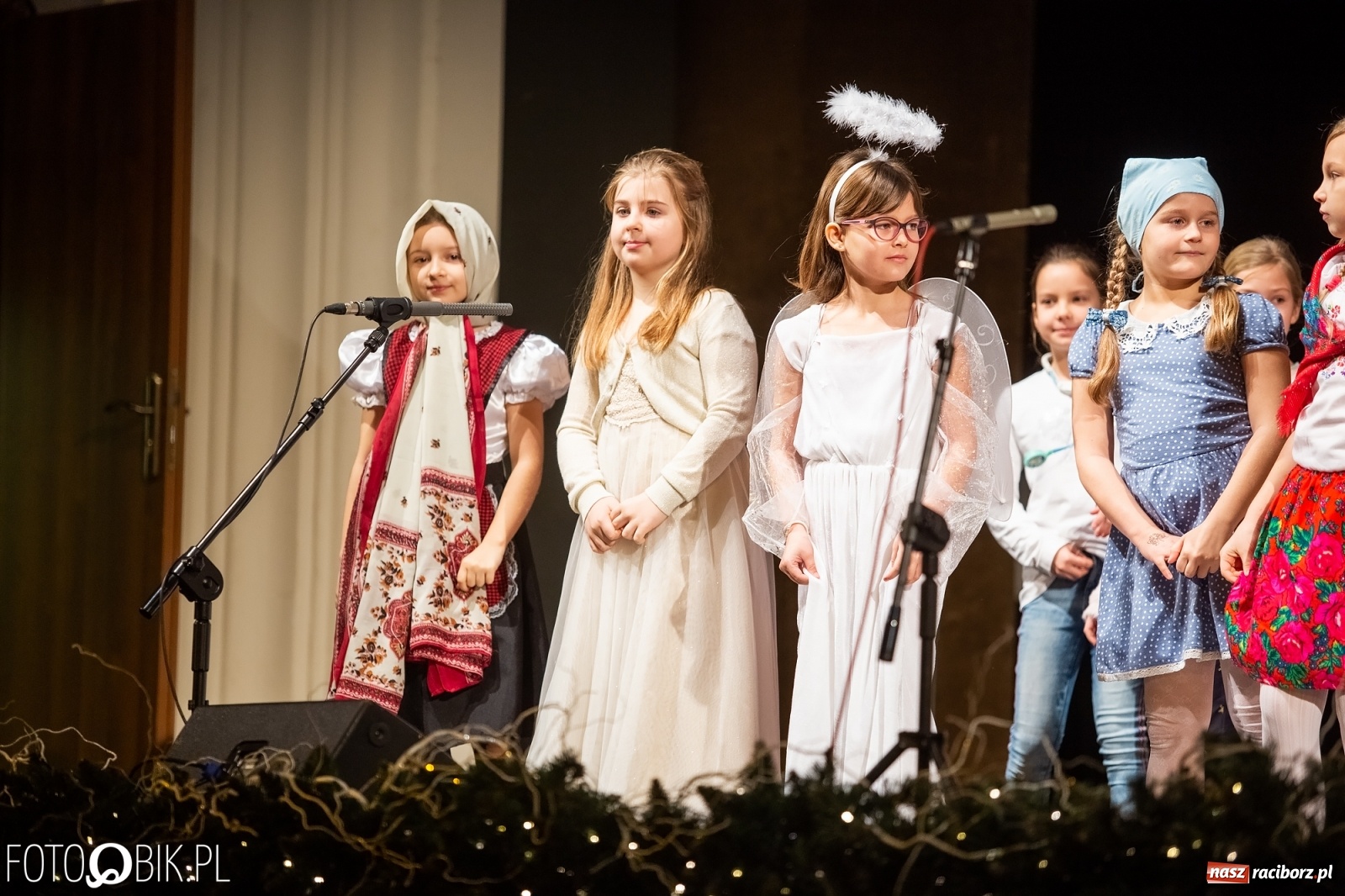 Zdjęcie w galerii na portalu naszraciborz.pl:  Powiatowy Przegląd Widowisk Bożonarodzeniowych w RCK wiadomości z regionu
