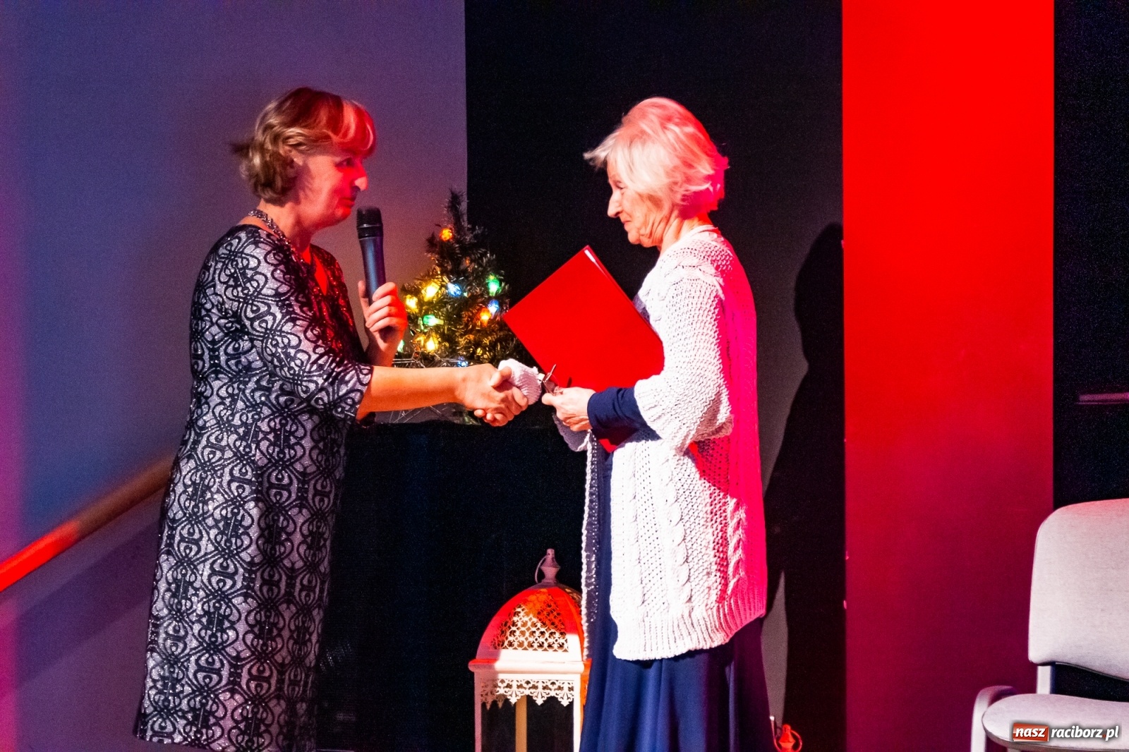 Zdjęcie w galerii na portalu naszraciborz.pl: Noworoczne spotkanie emerytów i rencistów raciborskiego ZNP wiadomości z regionu